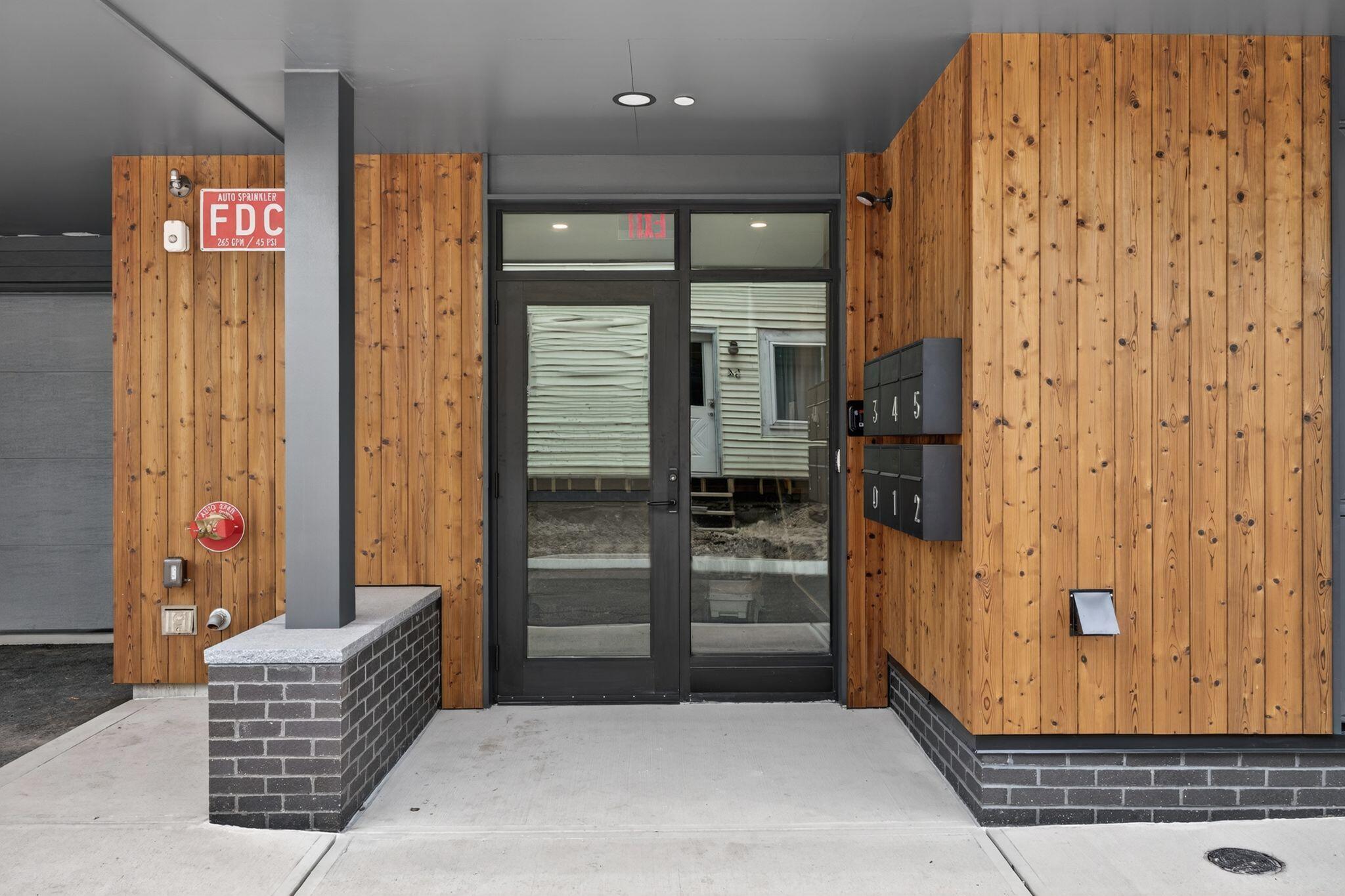 58 Cumberland Avenue UNIT 4, Portland, ME, 04101