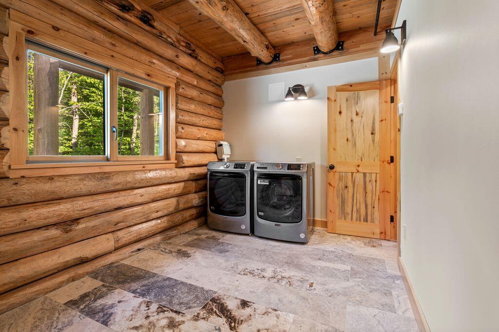 366 Glades View Avenue, Newry, ME, 04261