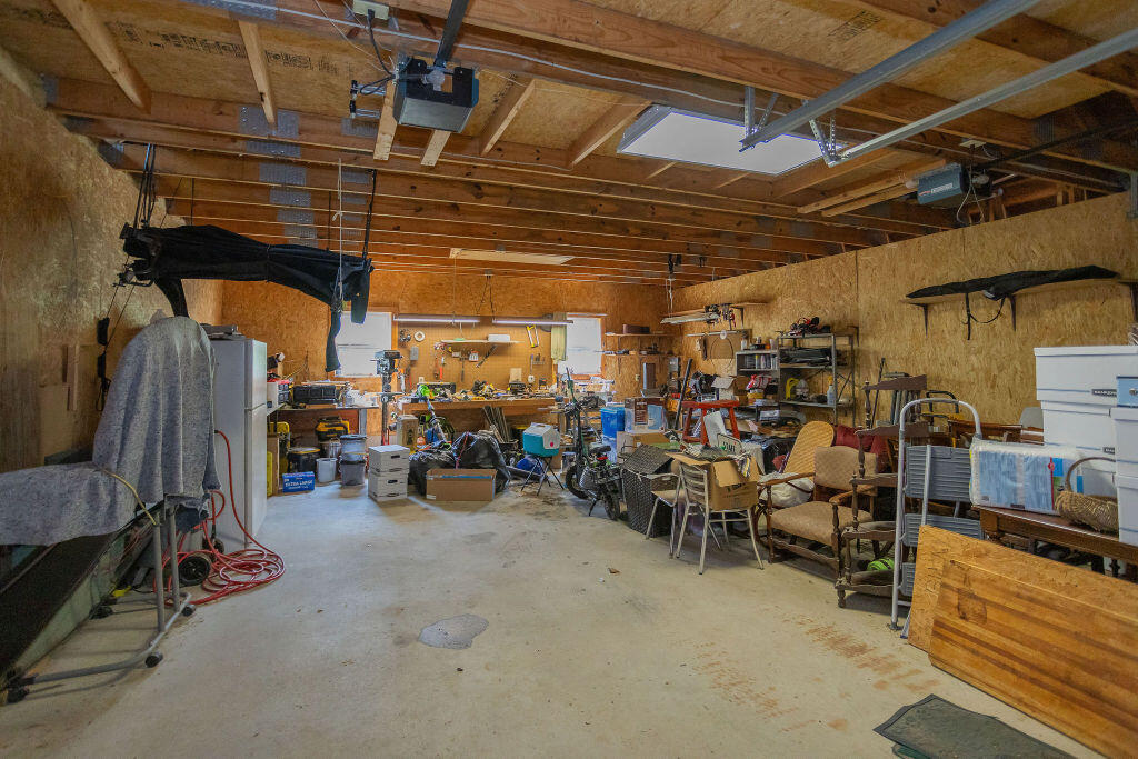 72 Main Street, Peru, ME, 04290