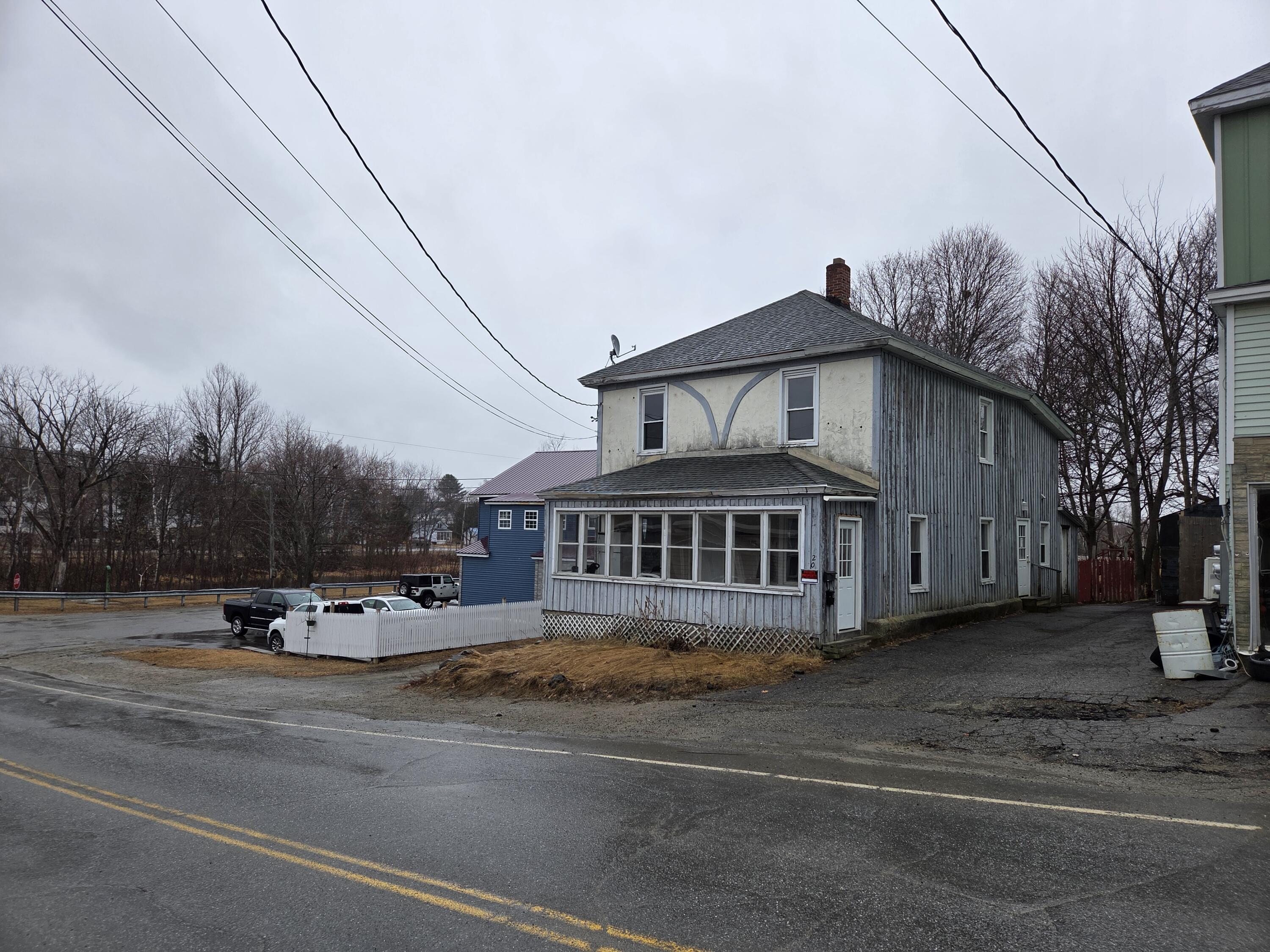 97 Penobscot Avenue, Millinocket, ME, 04462