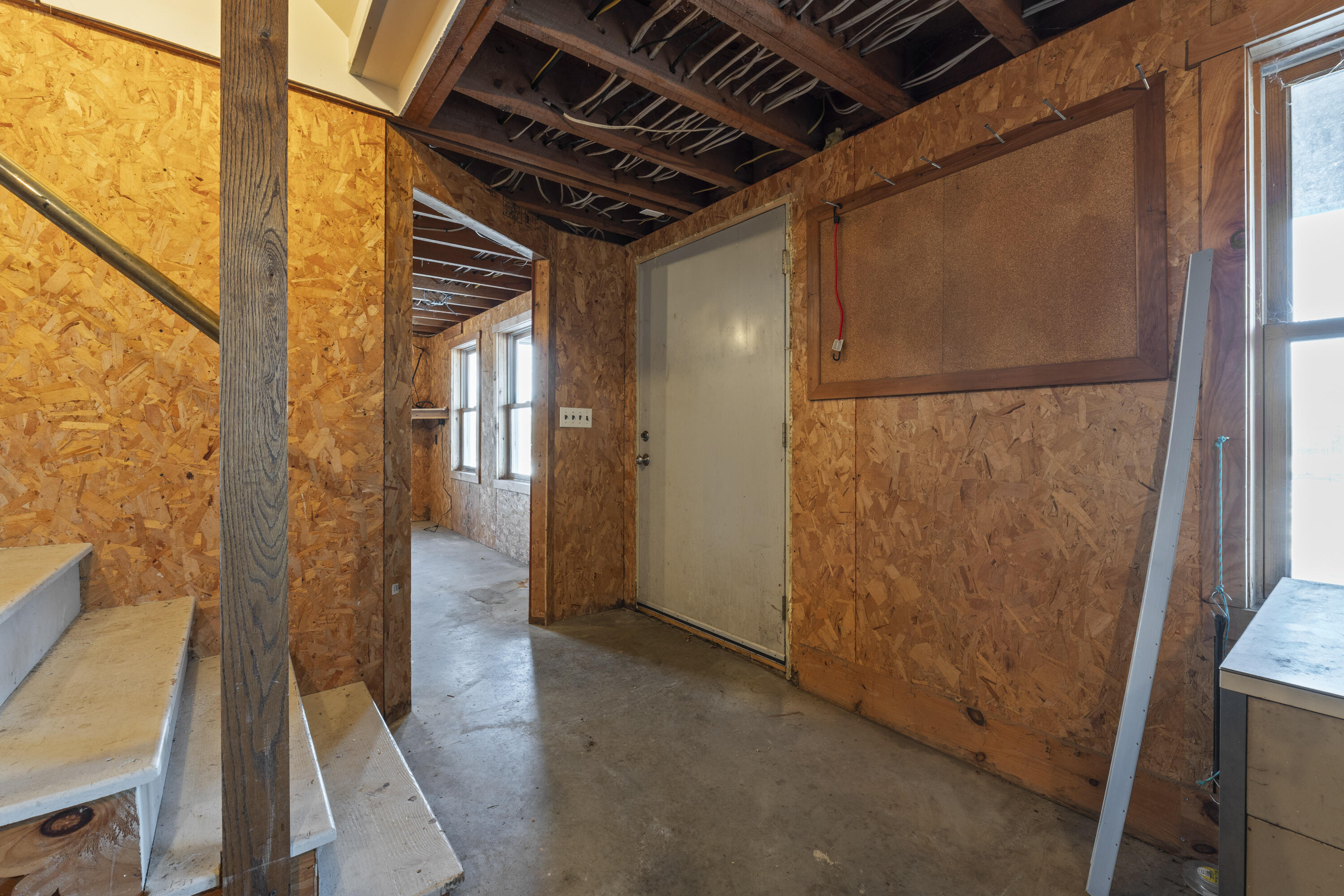 467 Bay Road, Bowdoinham, ME, 04008