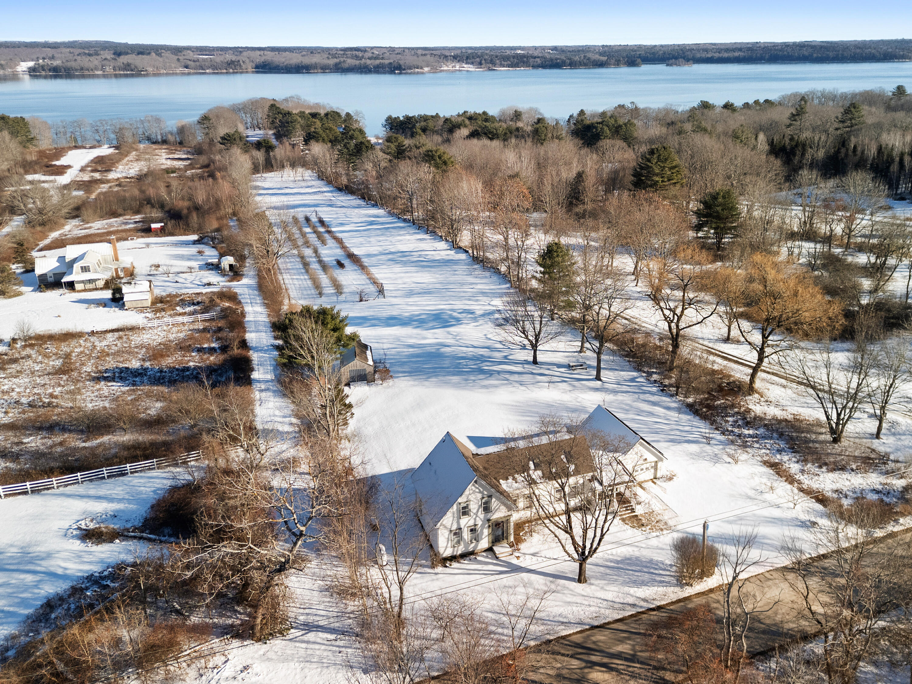 902 Dutch Neck Road, Waldoboro, ME, 04572