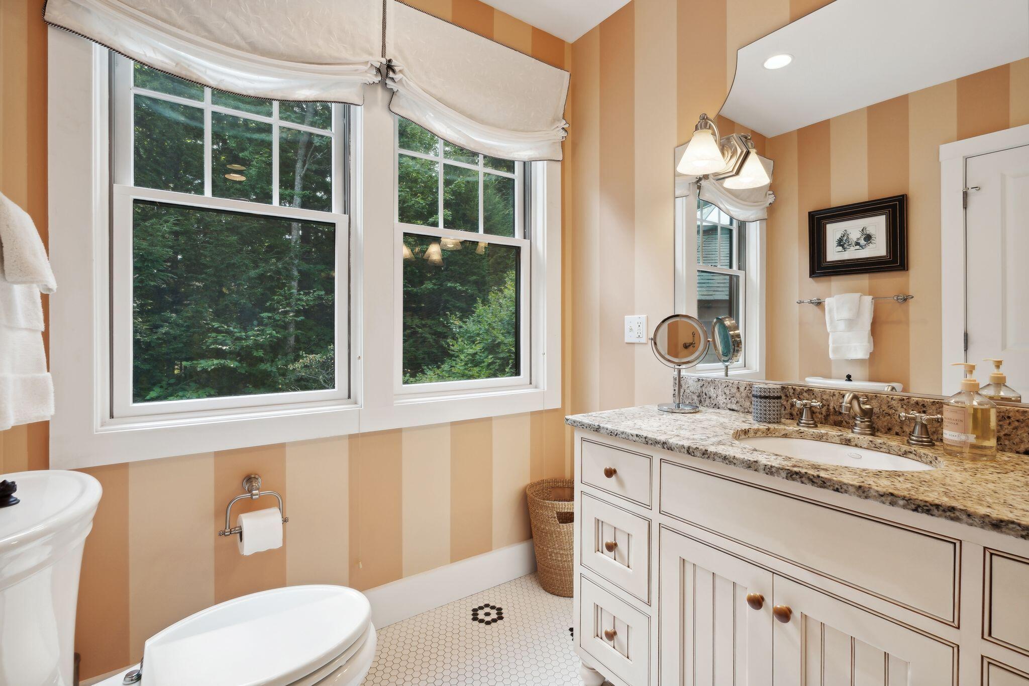 224 Ledges Road S, Naples, ME, 04055