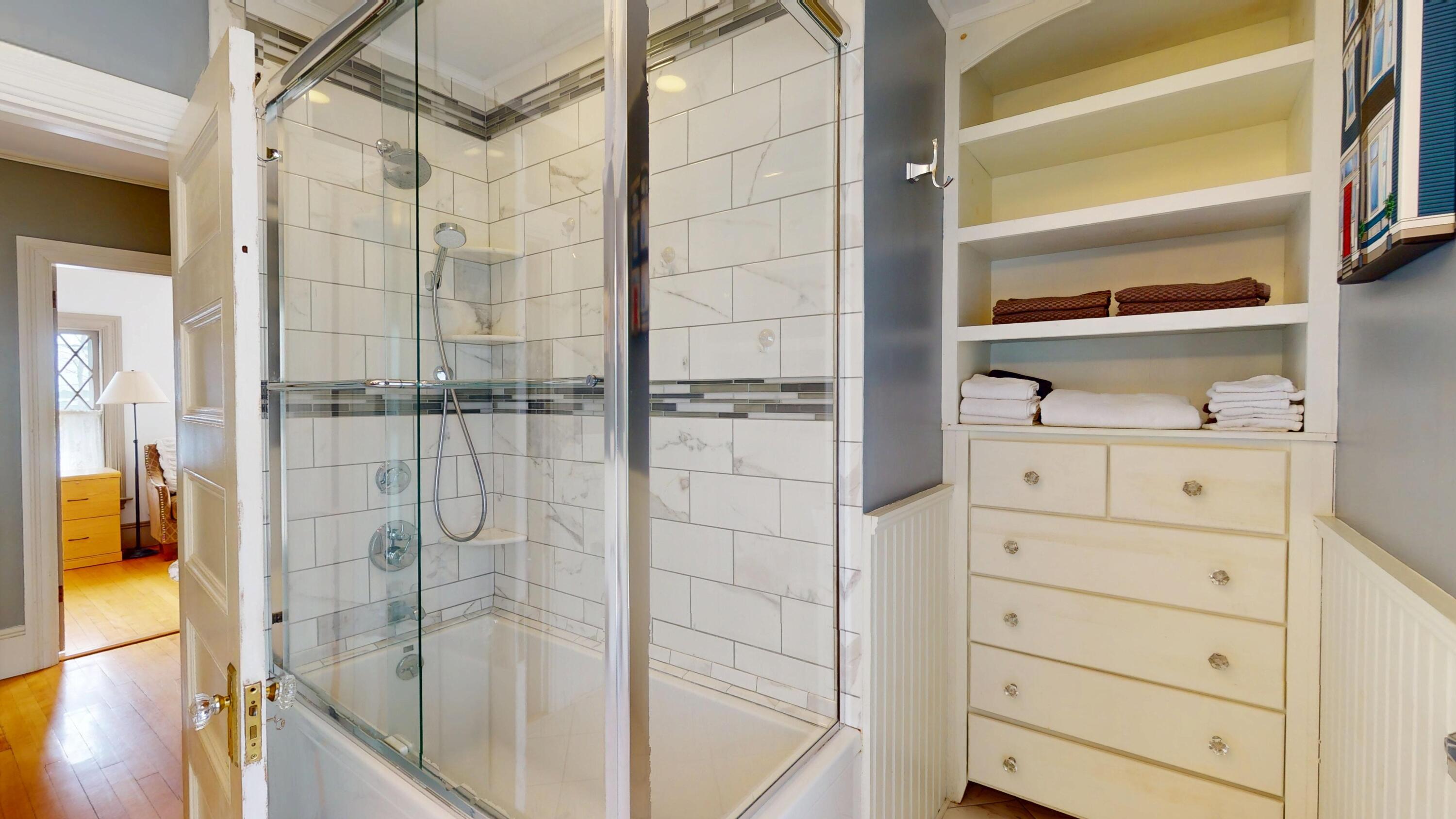 28 Congress Street, Bangor, ME, 04401