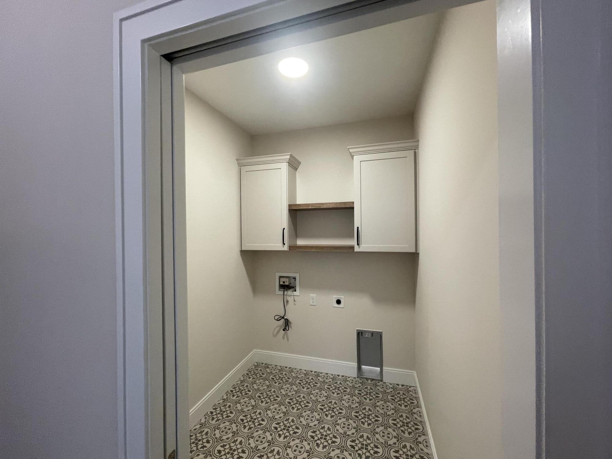 7 Meander Lane, #3, Kennebunk, ME 04043 Laundry Room