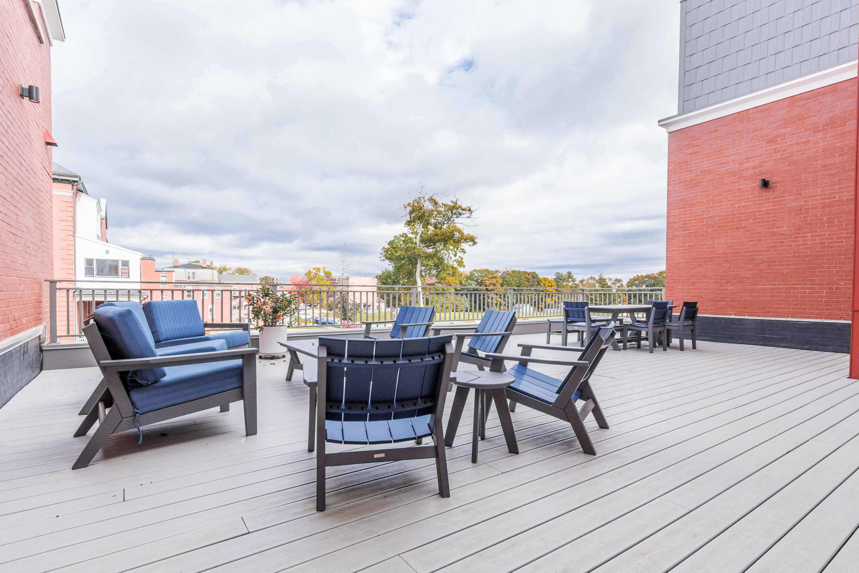 75 McAuley Way UNIT 402, Portland, ME, 04103