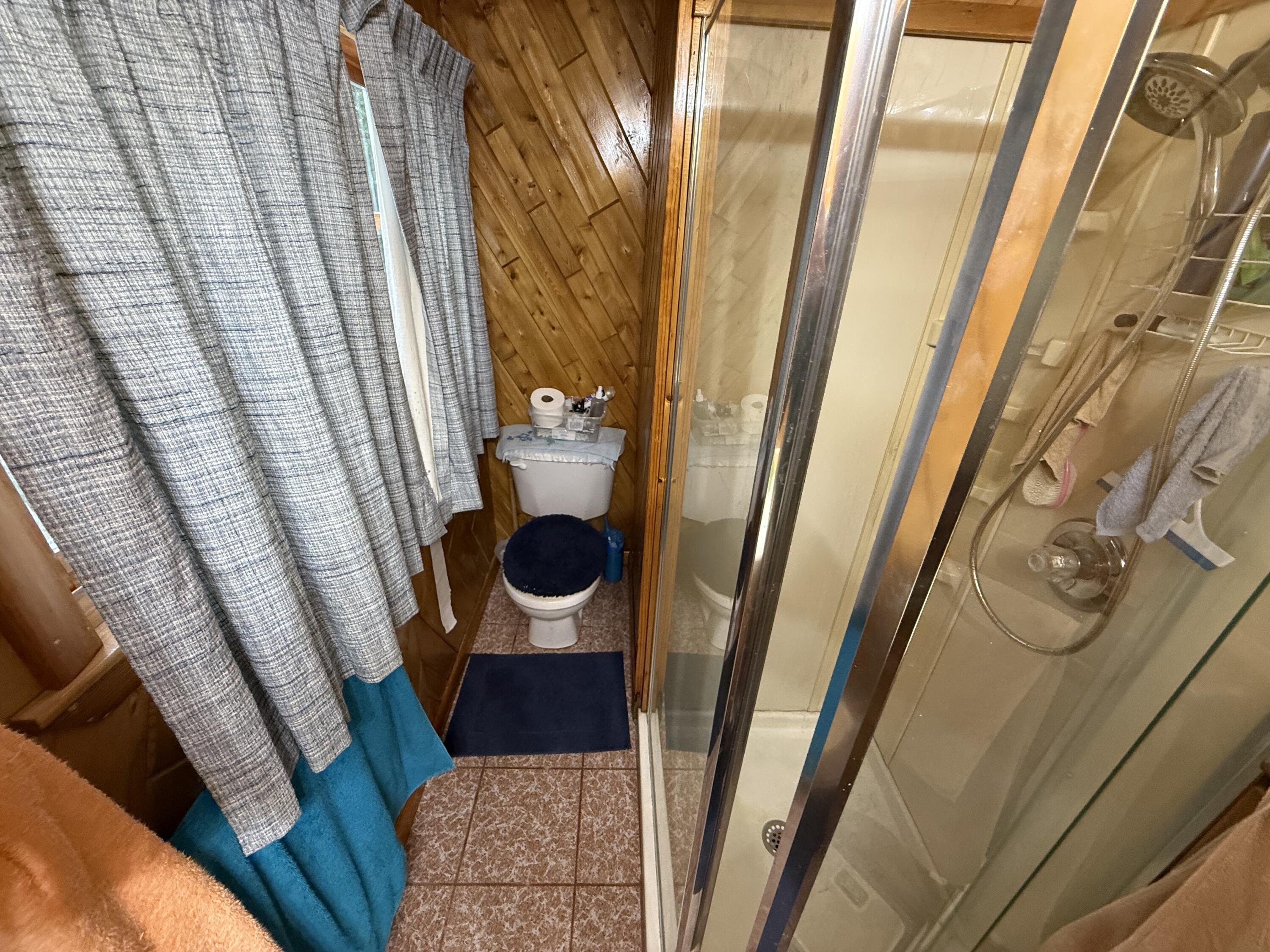 55 Mcnelly Road, Island Falls, ME, 04747