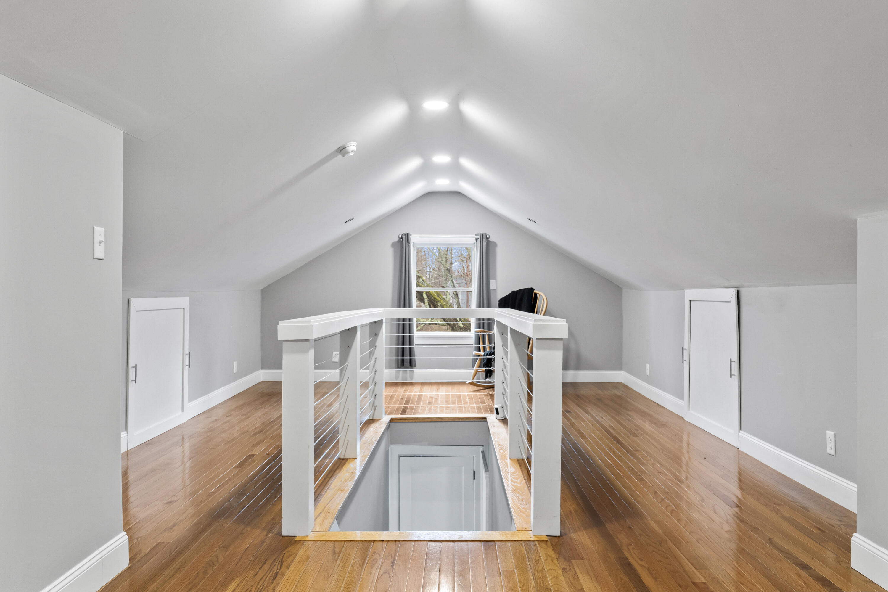 28 Ossipee Trail W