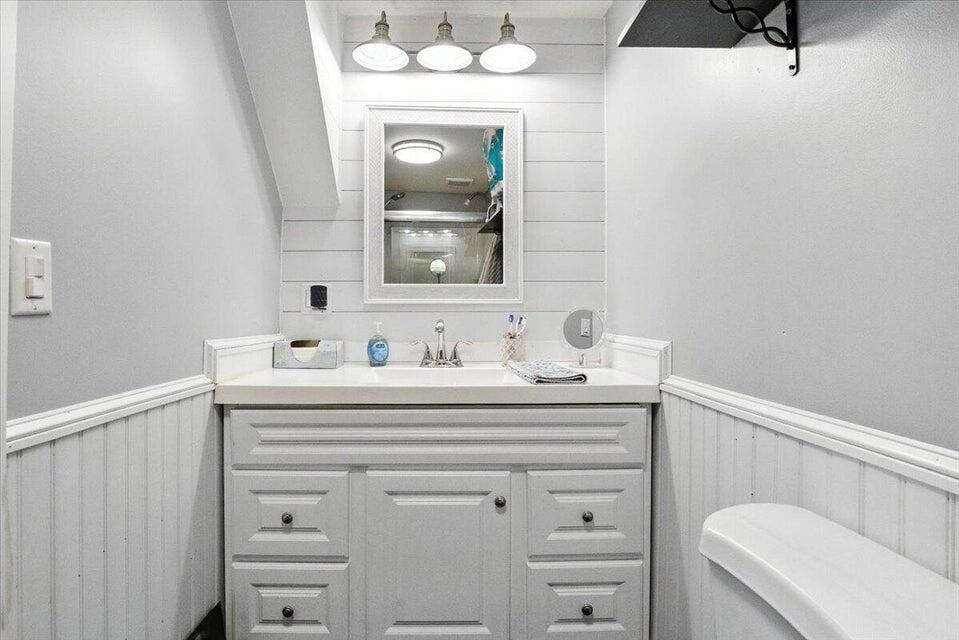 817 Riverside Drive, Augusta, ME, 04330