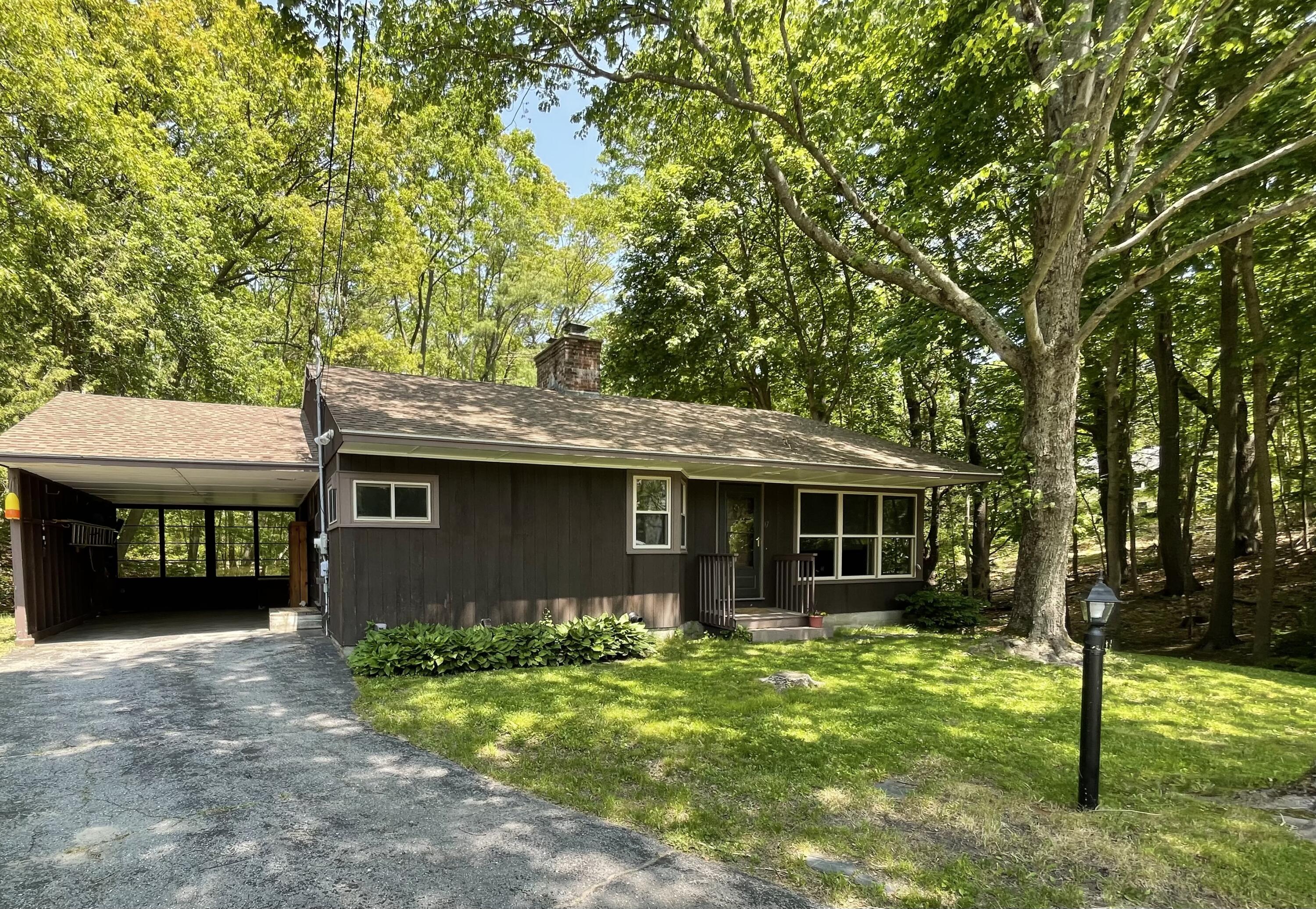 Photo of 17 Oakwood Road Cape Elizabeth ME 04107