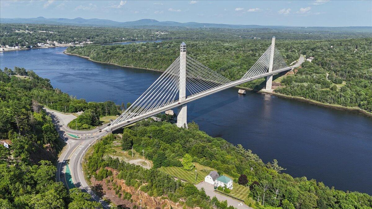Photo of 1407 US Route 1 Prospect ME 04981