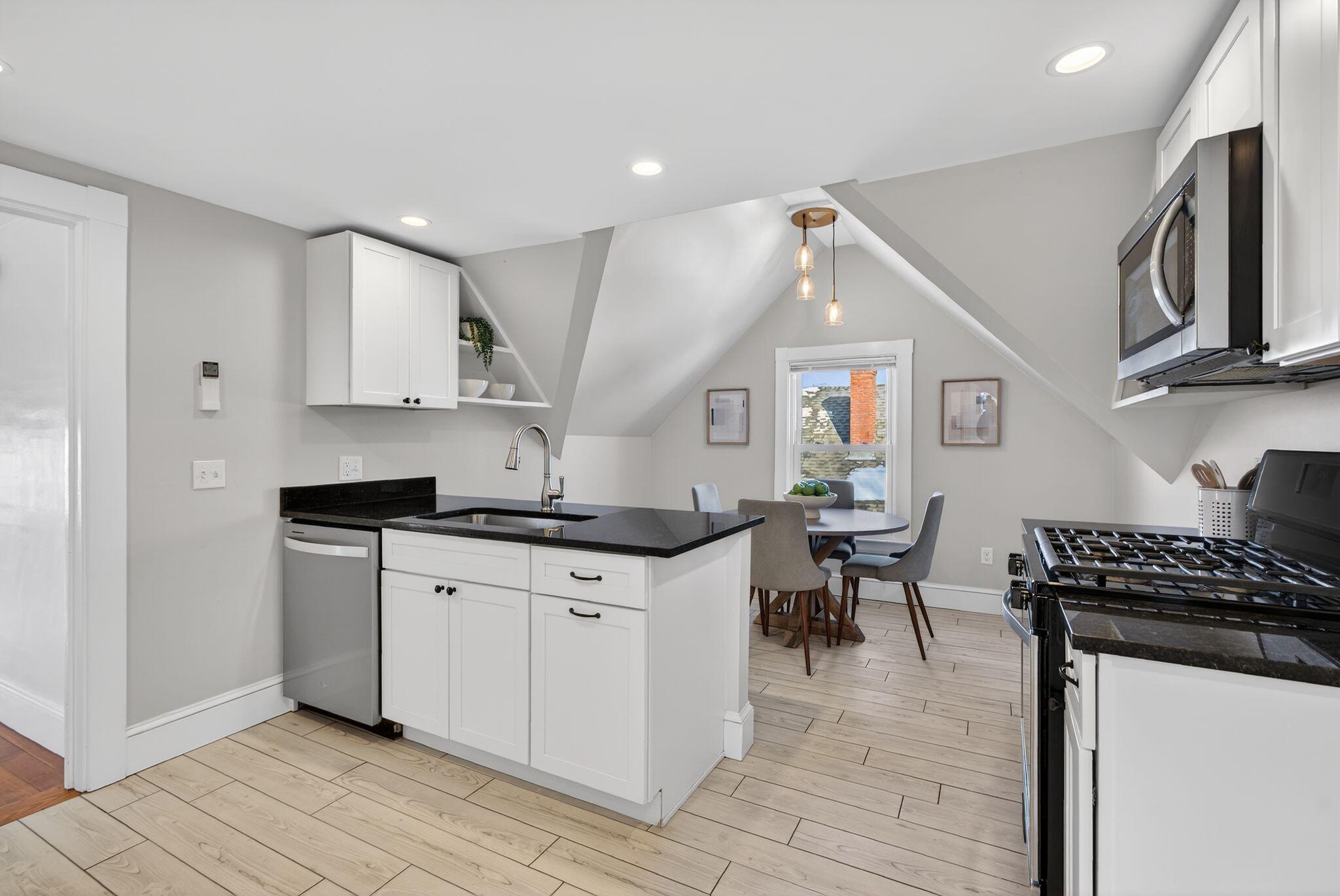 71 Lawn Avenue UNIT 3, Portland, ME, 04103