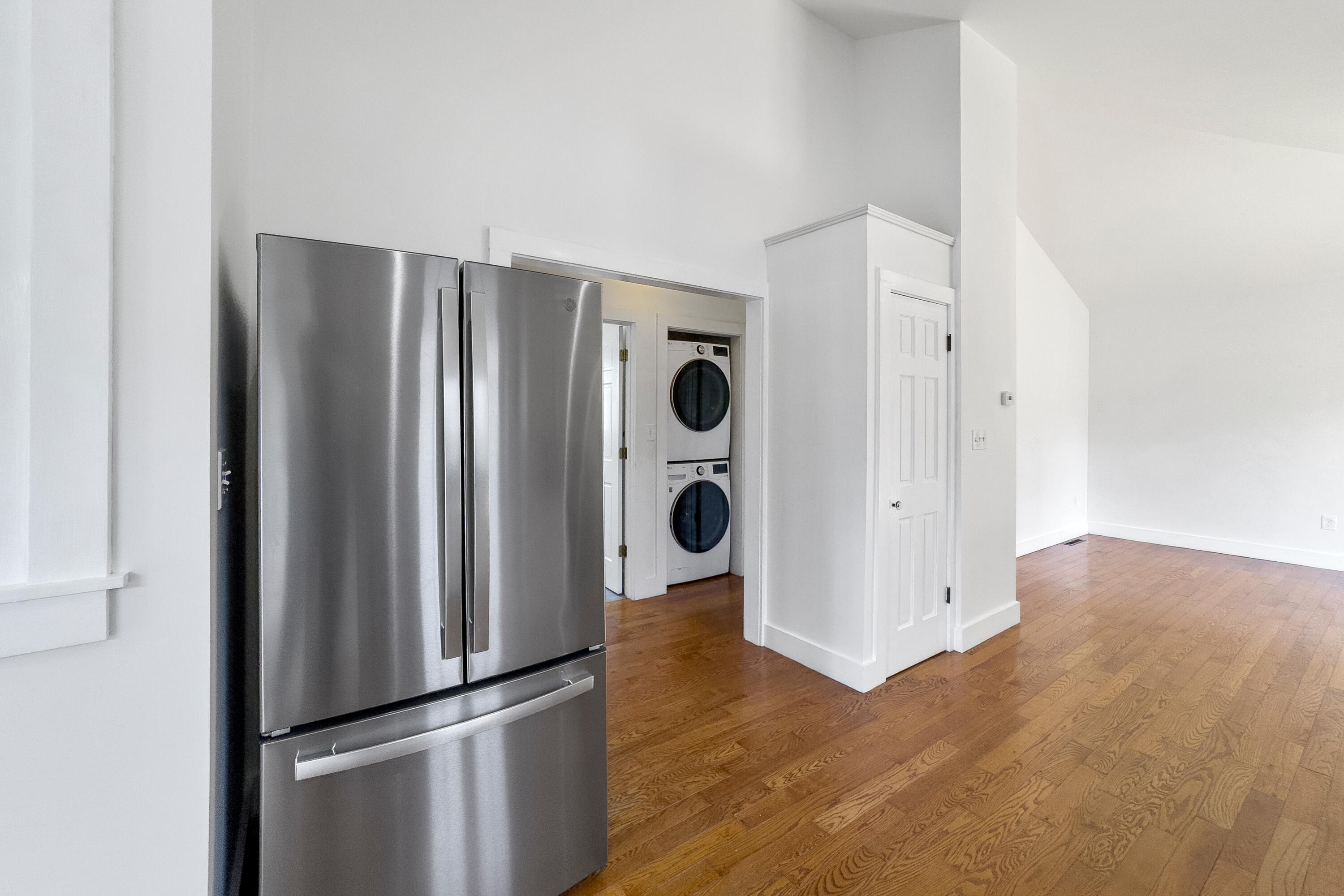 14- 39 Knott St-Rockland - JAC