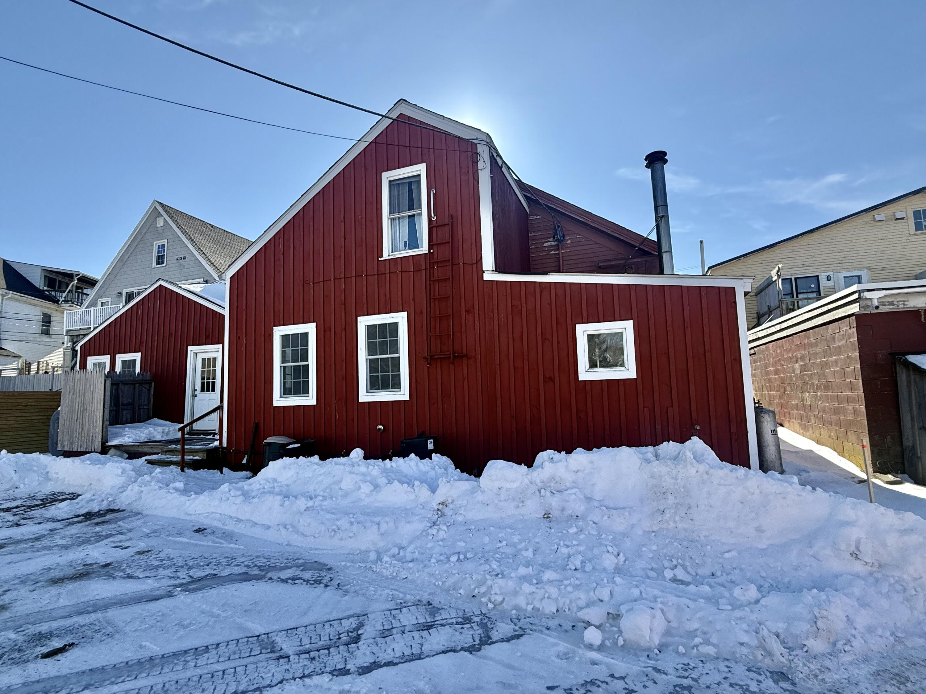 54 W Main Street, Vinalhaven, ME, 04863