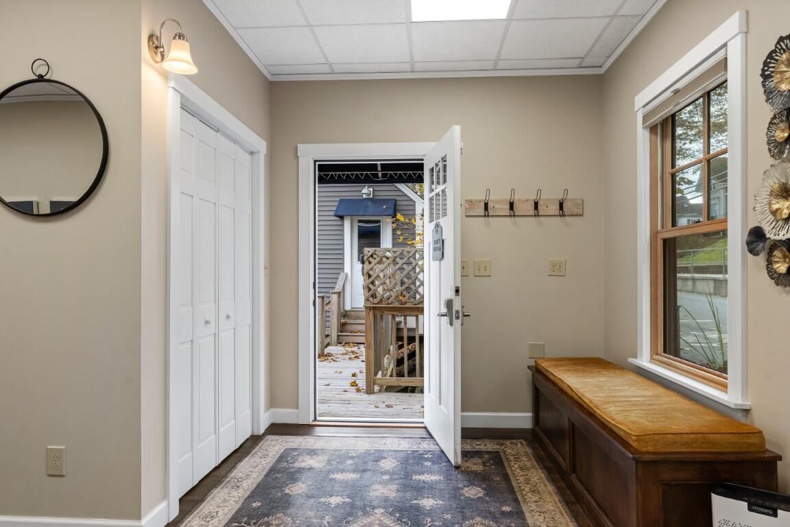 43 Oak Street, Boothbay Harbor, ME, 04538