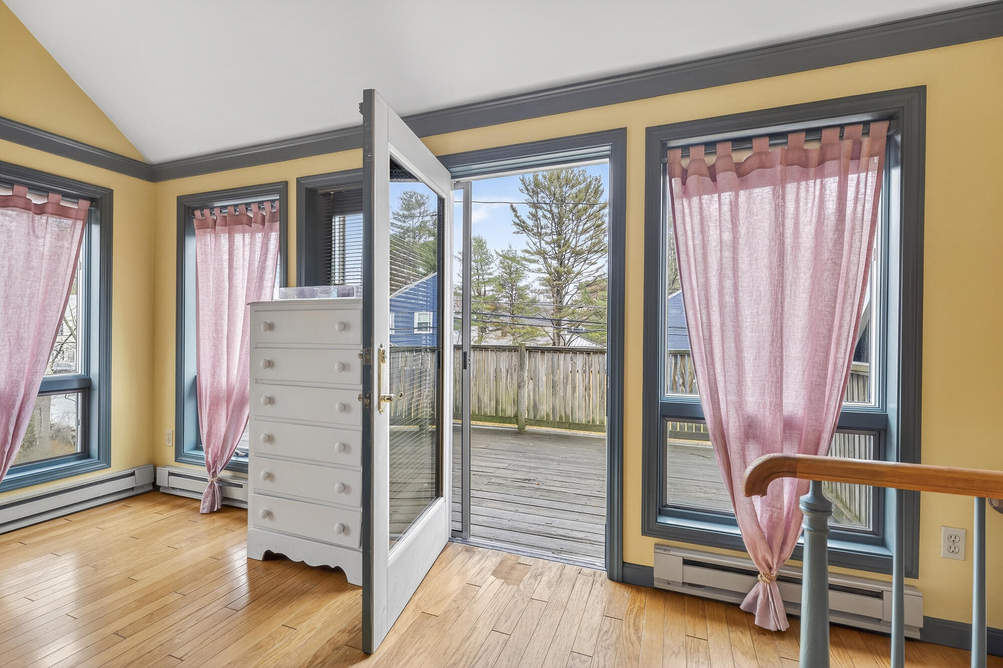 59 Ocean View Road, Cape Elizabeth, ME, 04107