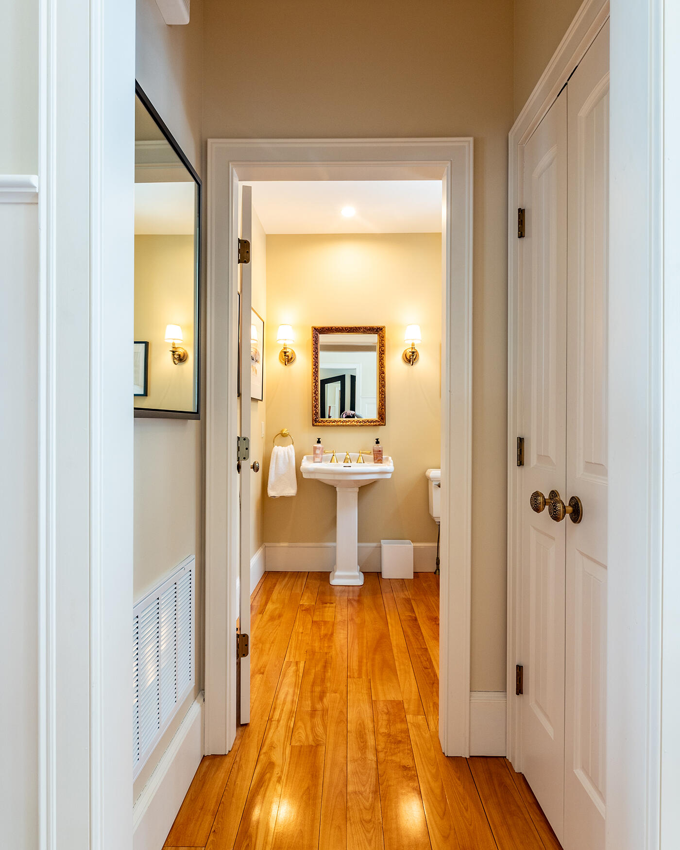 21 Penobscot Avenue, Camden, ME, 04843