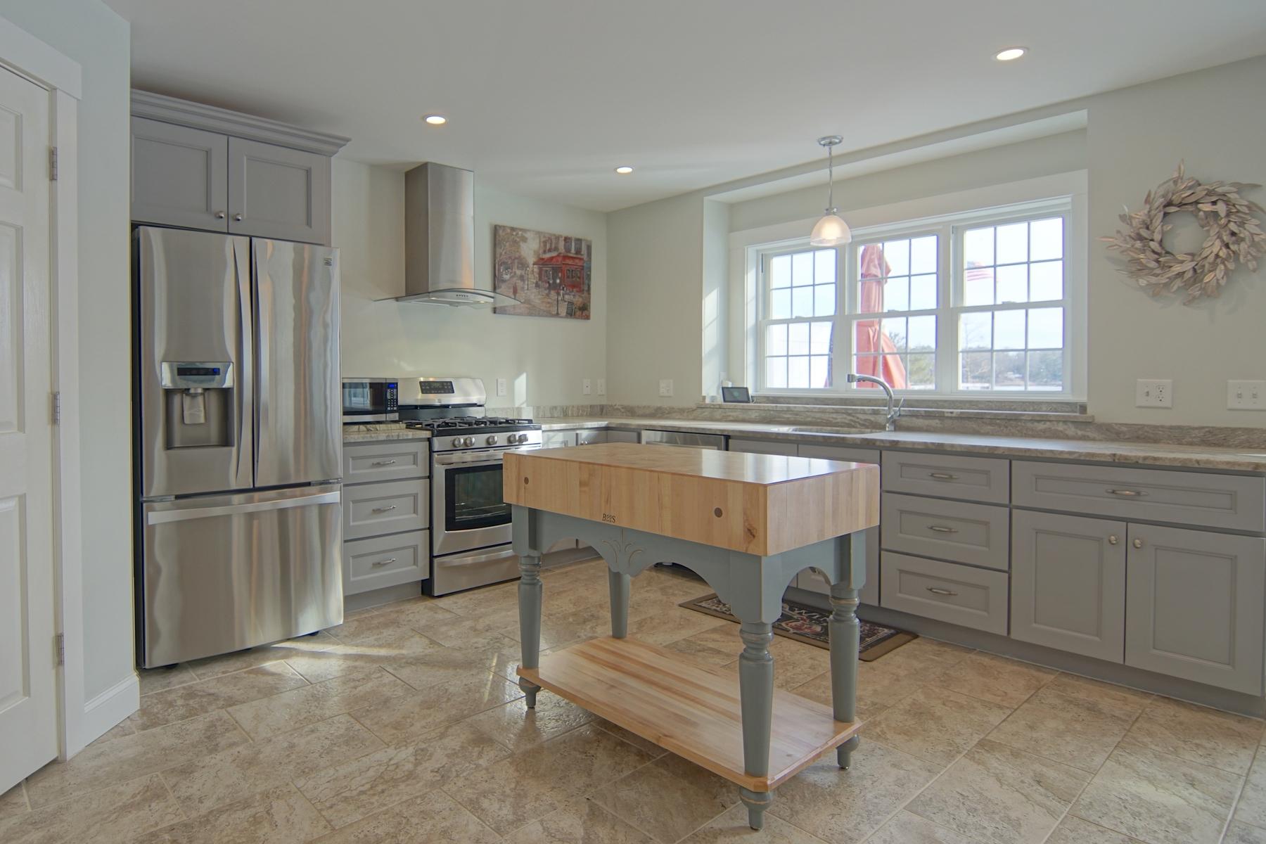 4 Spring Lane, Eliot, ME, 03903