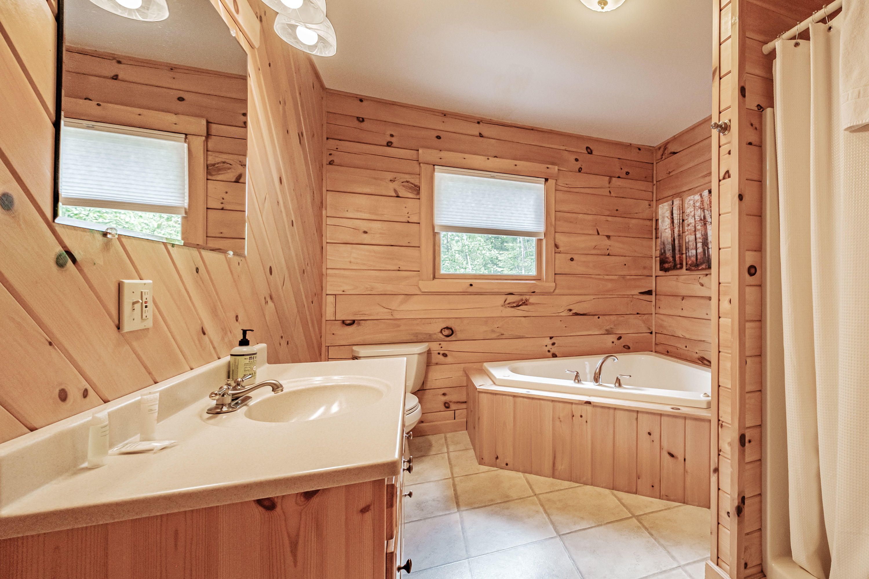 59 River Valley Road, Bethel, ME, 04217