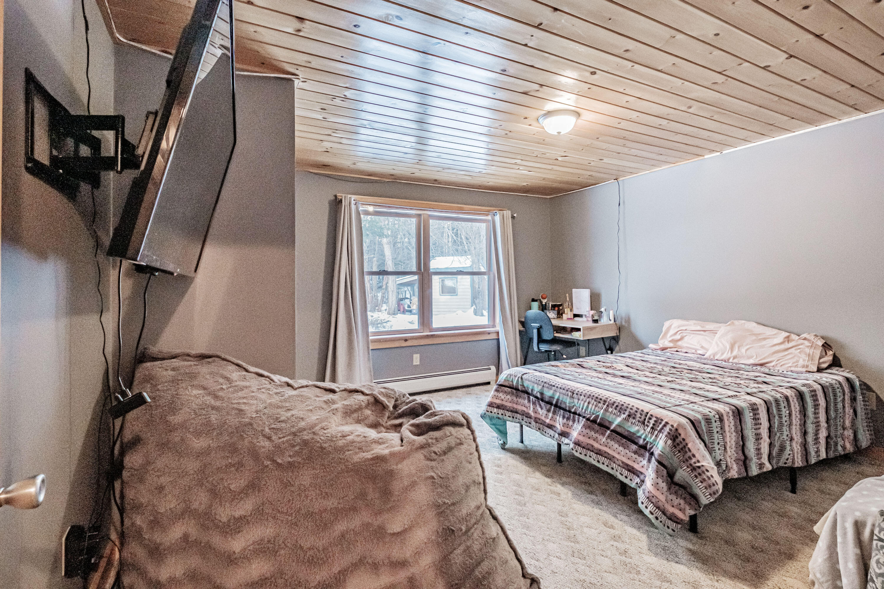 869 E Bethel Road, Bethel, ME, 04217