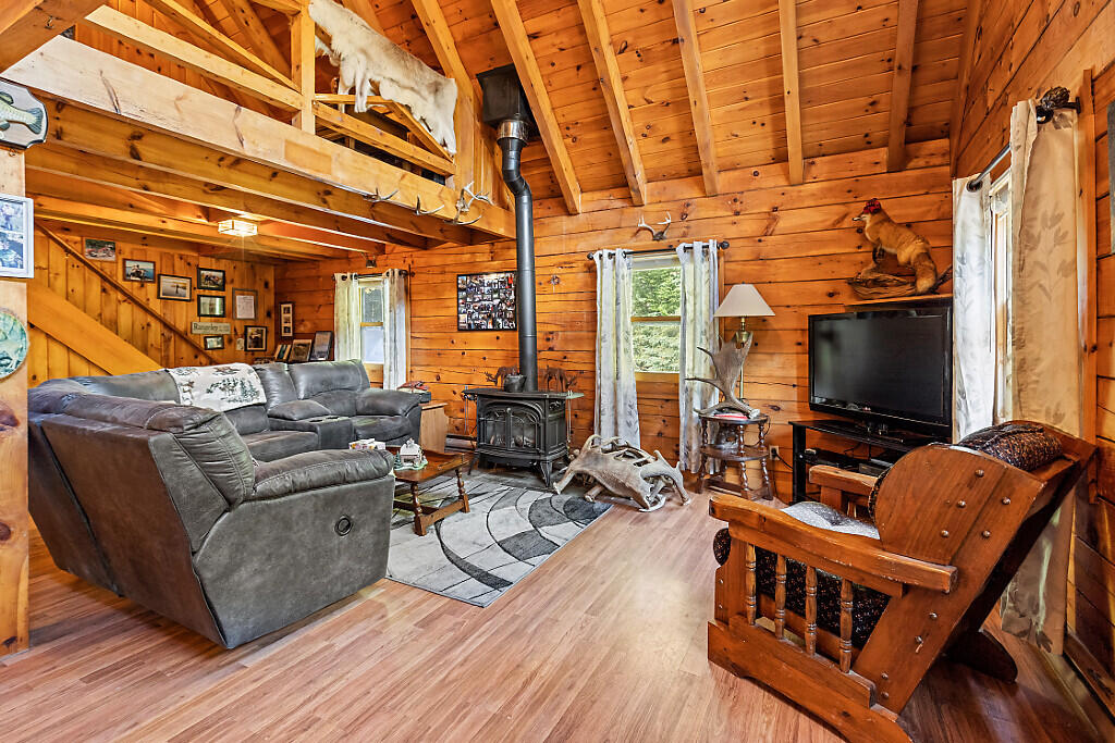 11 Woods Road, Dallas Plt, ME, 04970