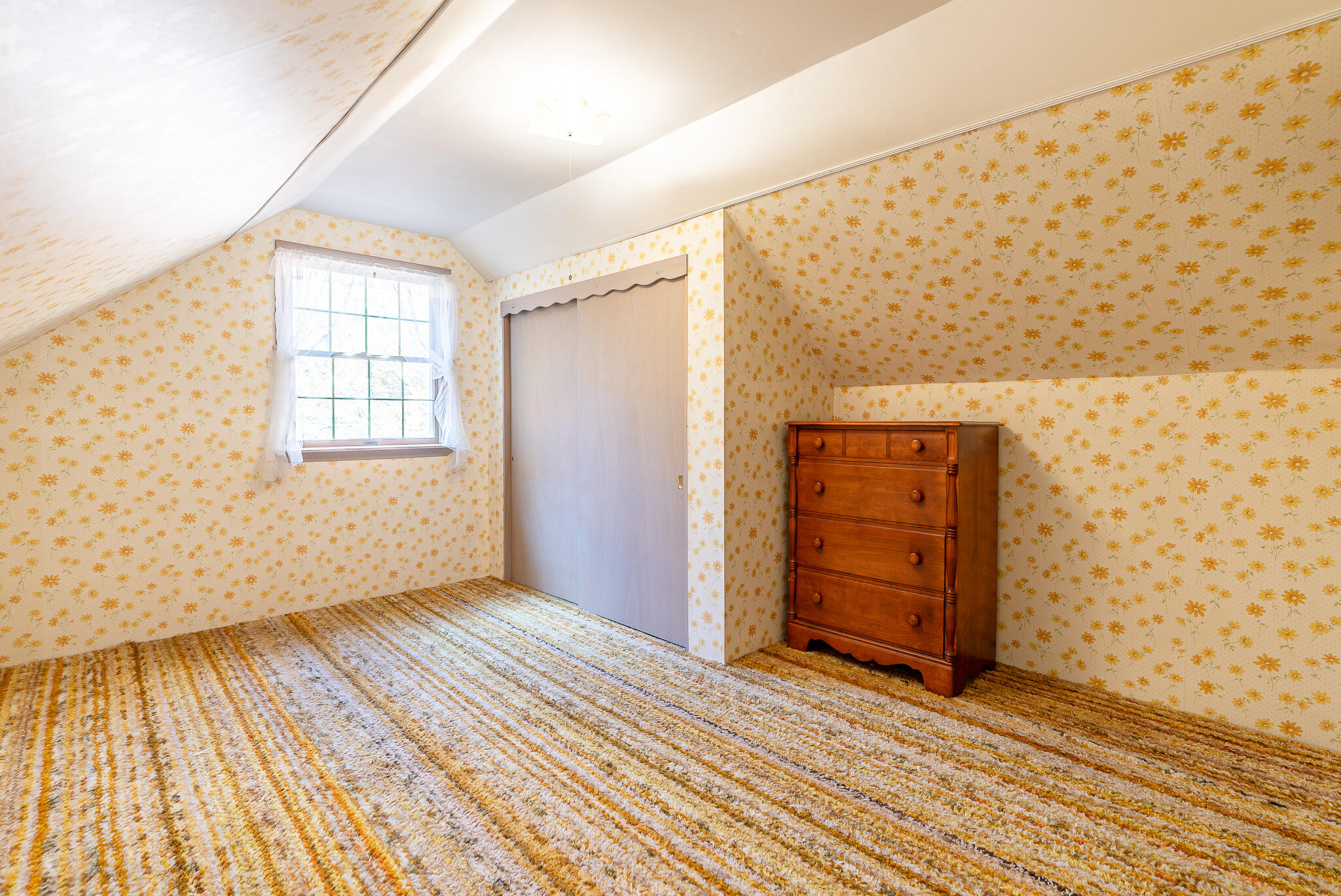 264 Day Mountain Road, Temple, ME, 04984