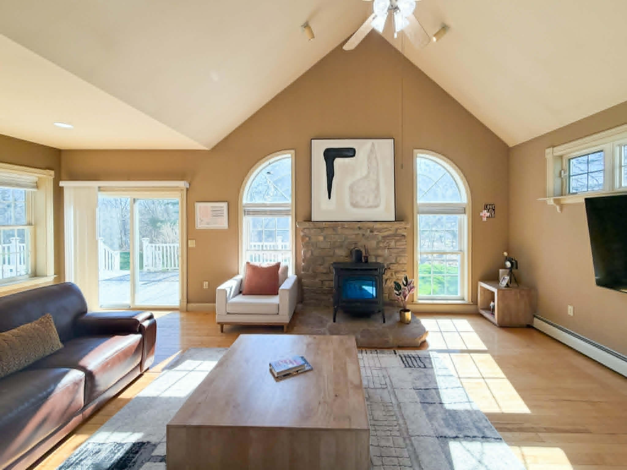 21 Longmeadow Drive, Veazie, ME, 04401