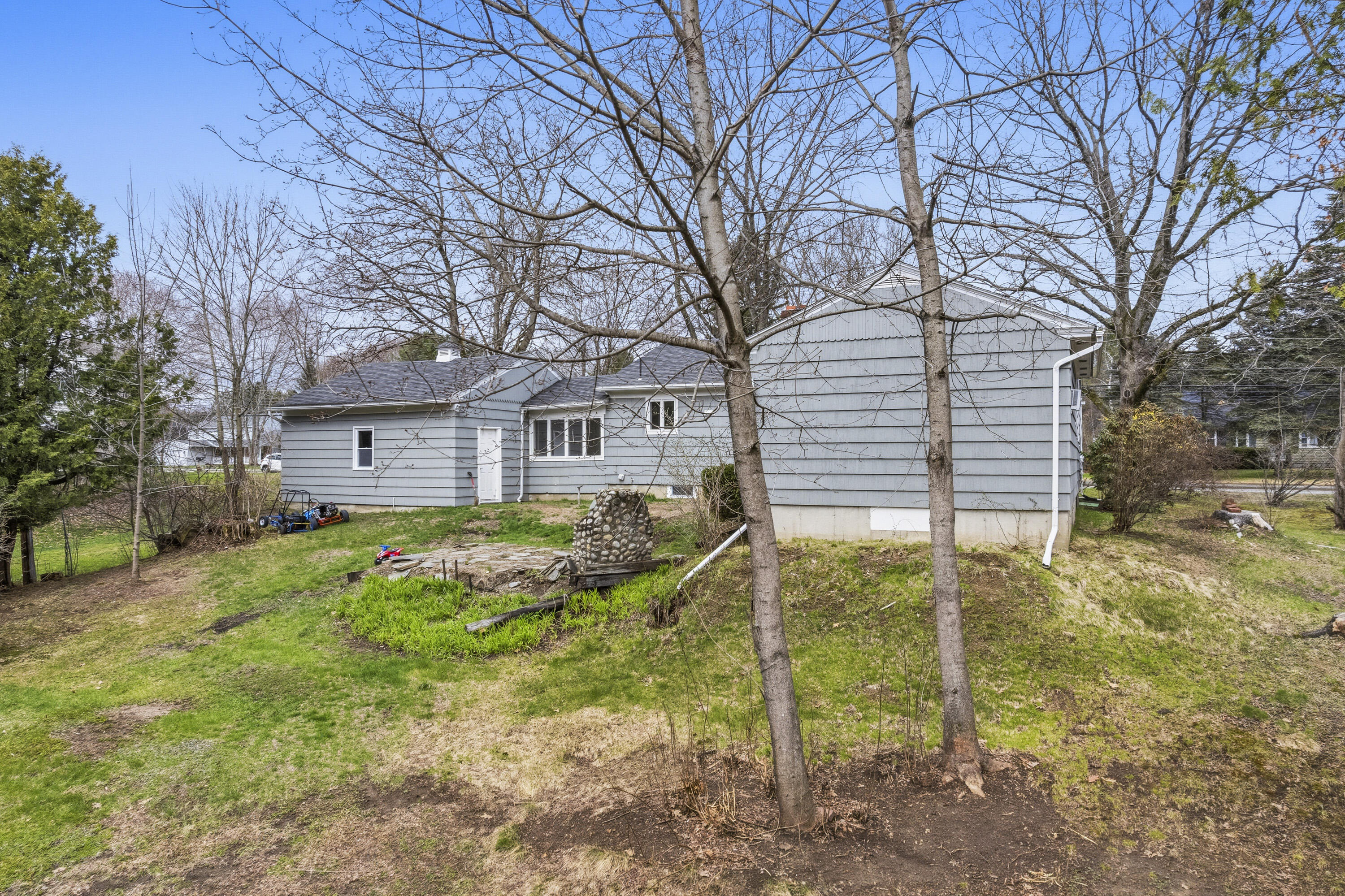 78 W River Road, Waterville, ME, 04901