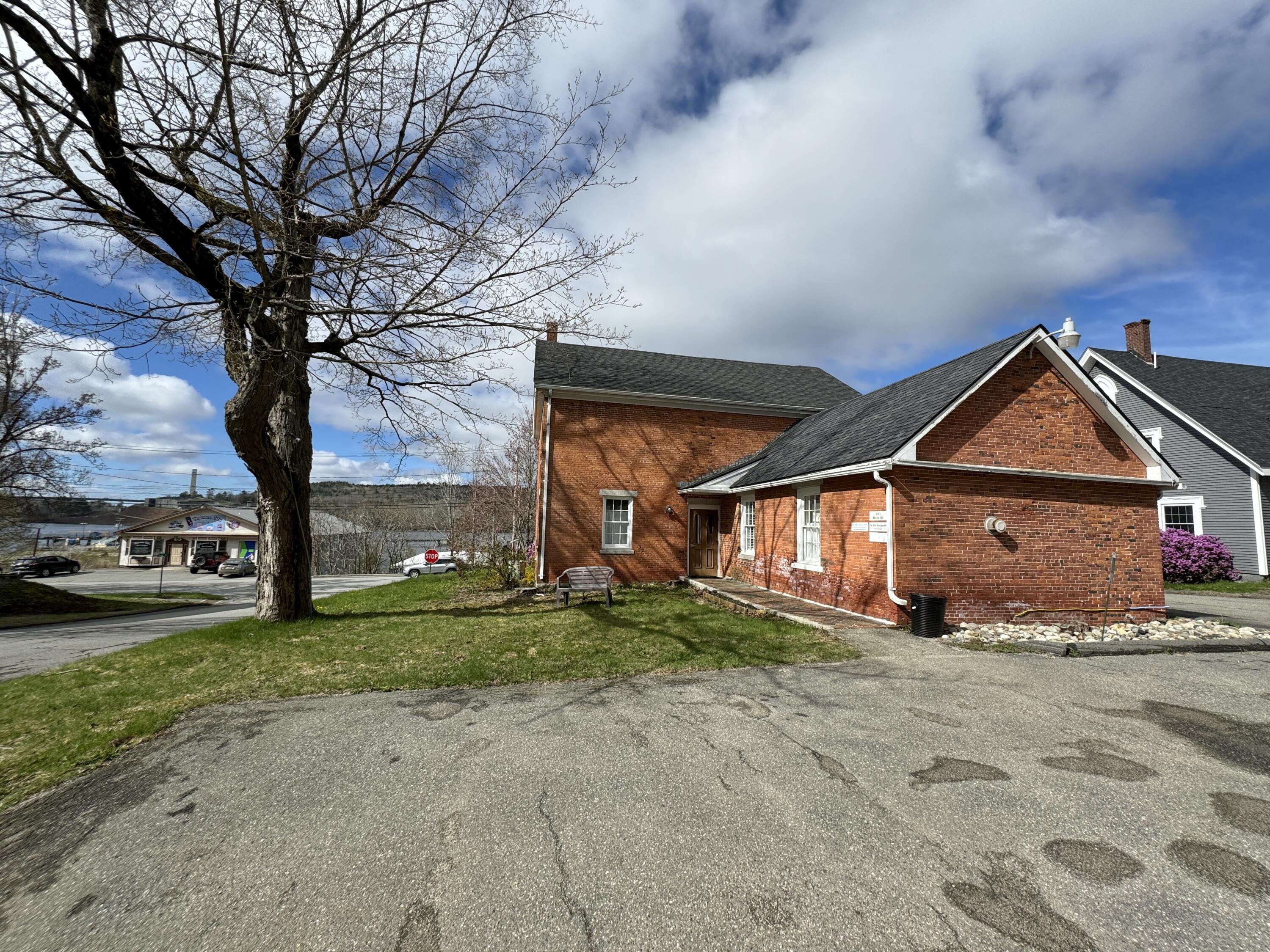 151 Main Street, Bucksport, ME, 04416