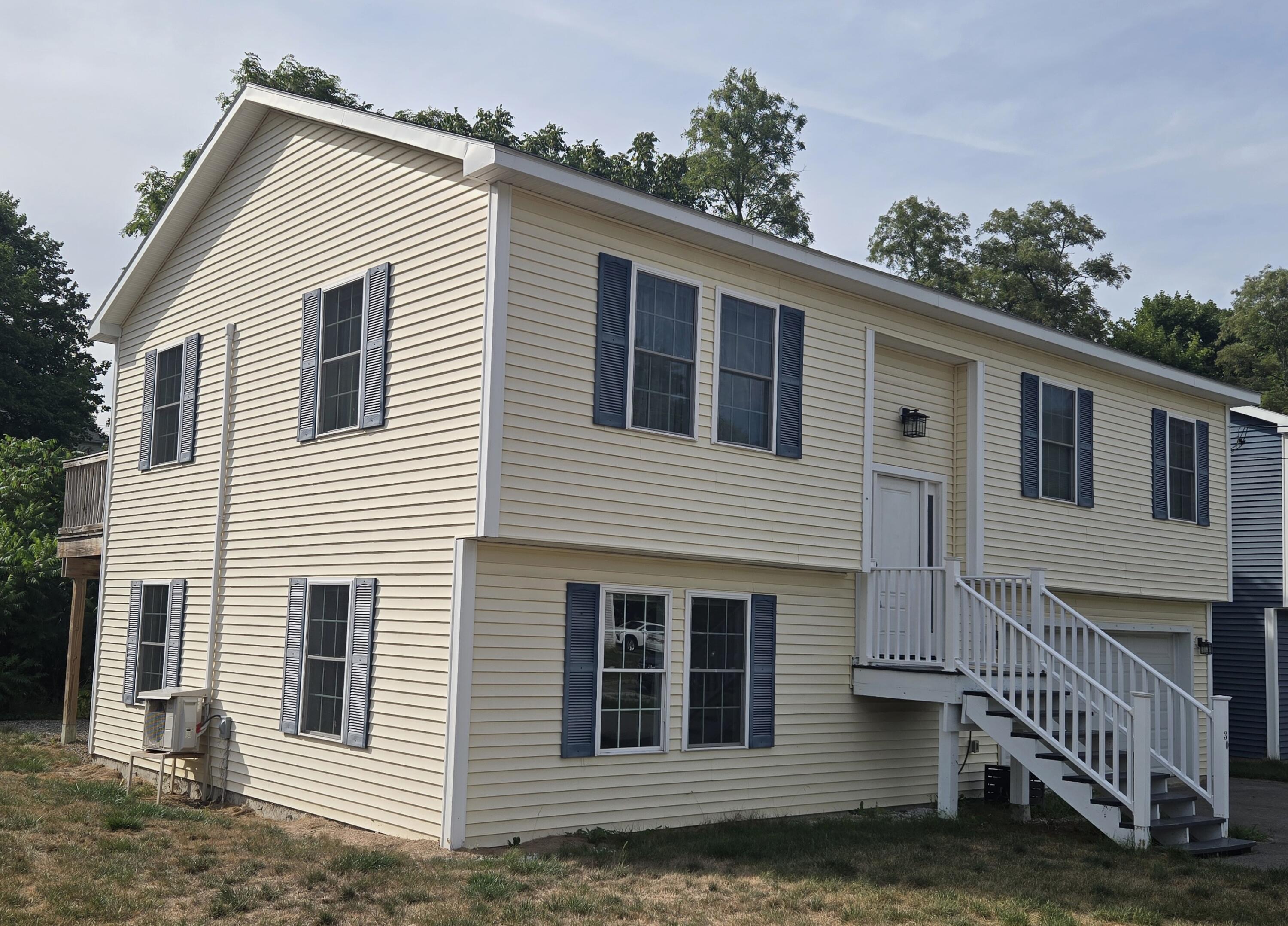 Photo of 30 Ellis Court Bangor ME 04401