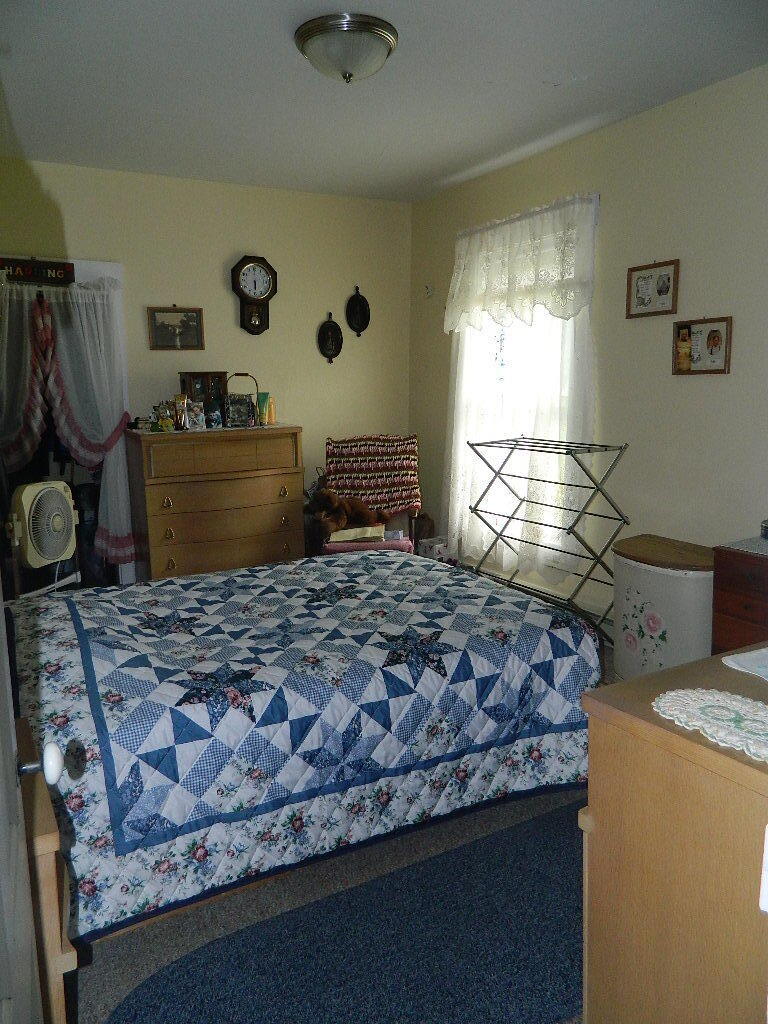 186 Main Street, West Paris, ME, 04289-5162