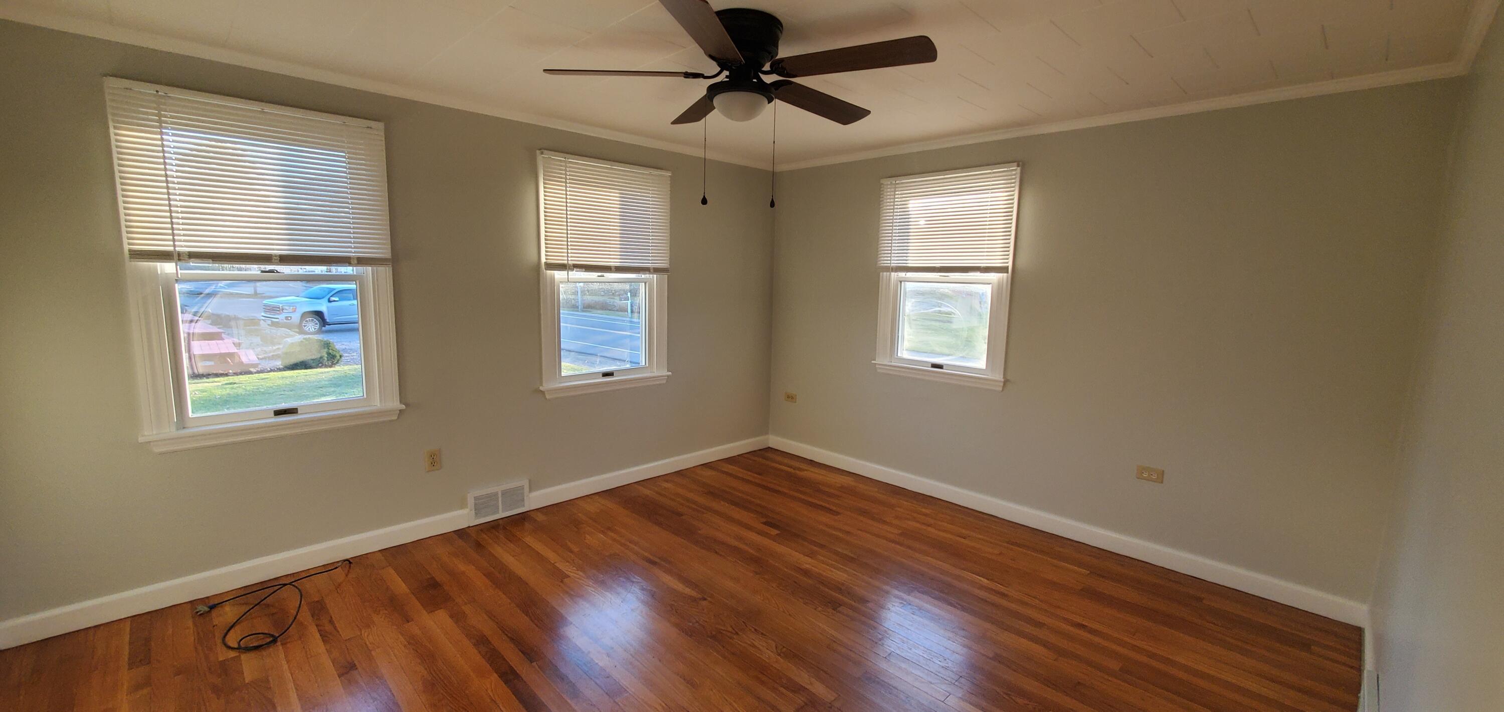 10 Shore Road, York, ME, 03909