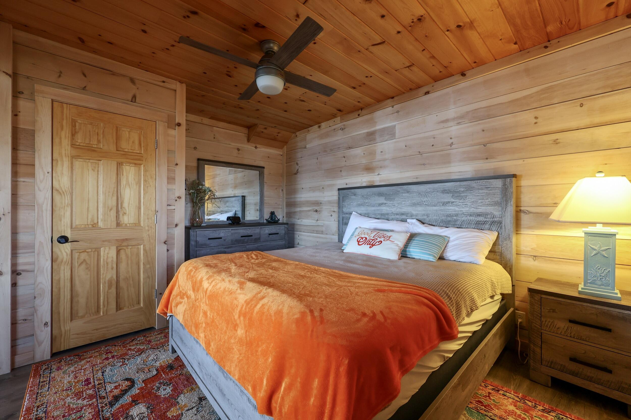 28 City Point Road, Vinalhaven, ME, 04863