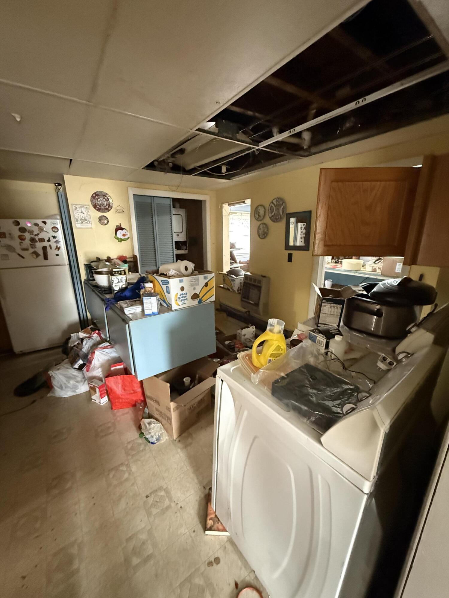 19 Perry Street, Lincoln, ME, 04457