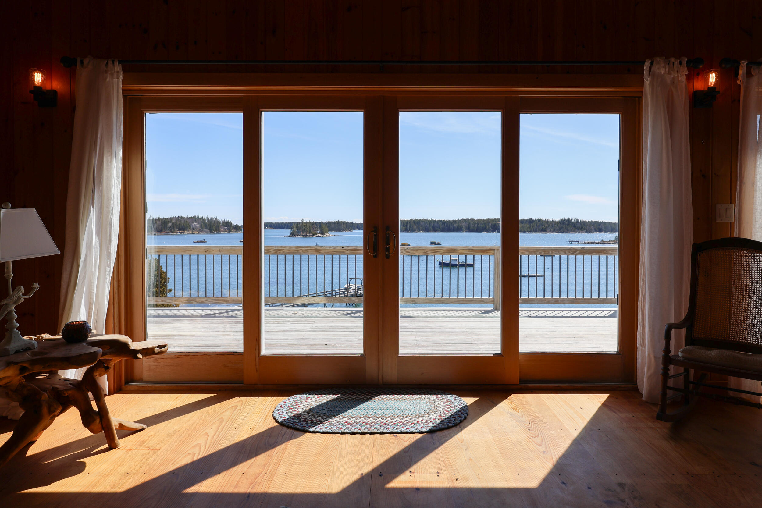 28 City Point Road, Vinalhaven, ME, 04863