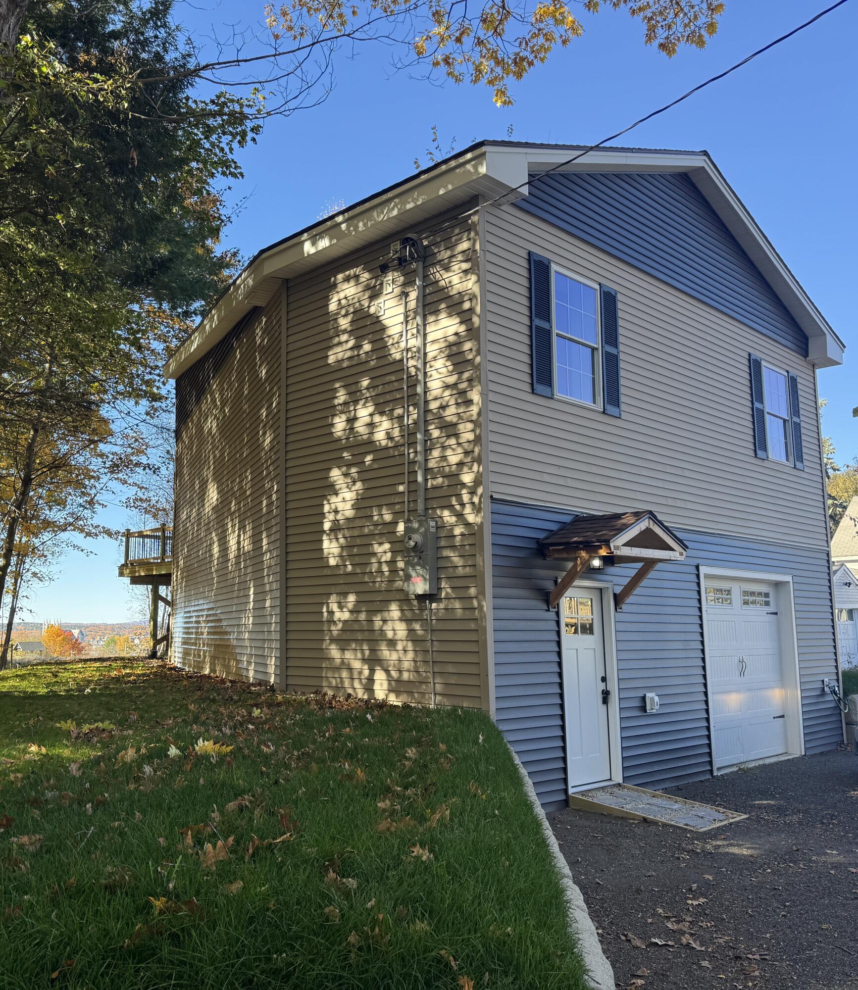 Photo of 33 Pearl Street Lewiston ME 04240