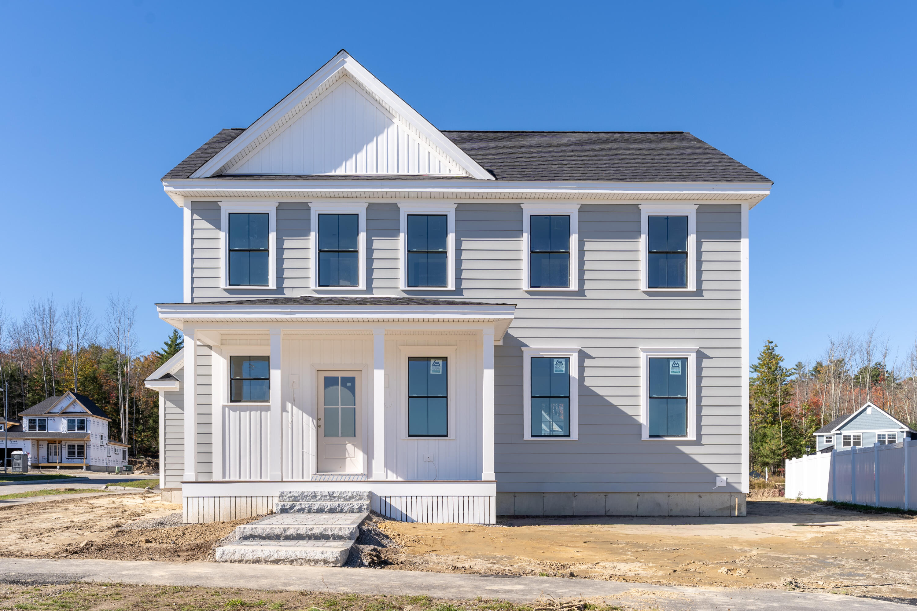 33 Emerson Way