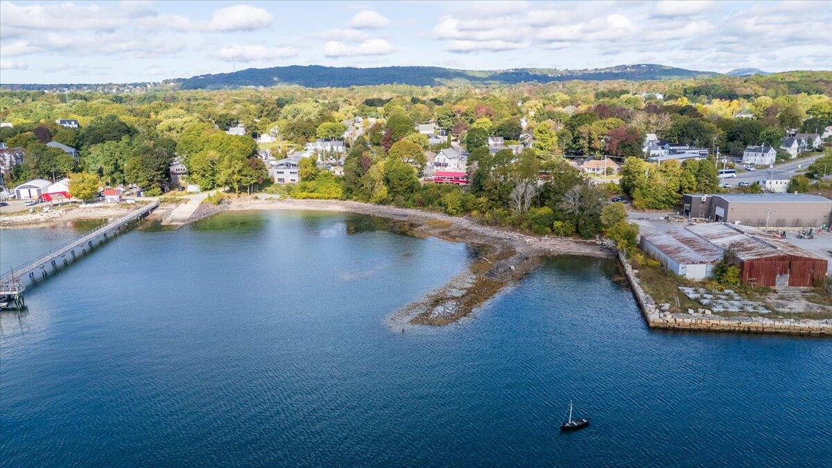 779 Main Street, Rockland, ME, 04841