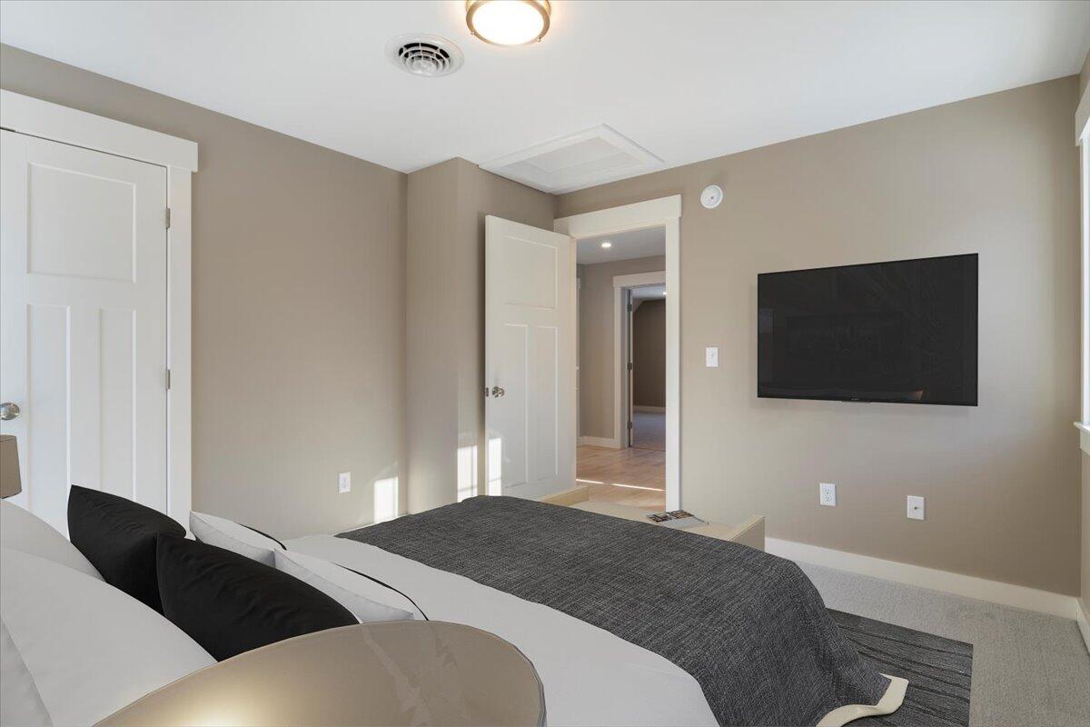 1 Cortland Place UNIT 7, Standish, ME, 04084