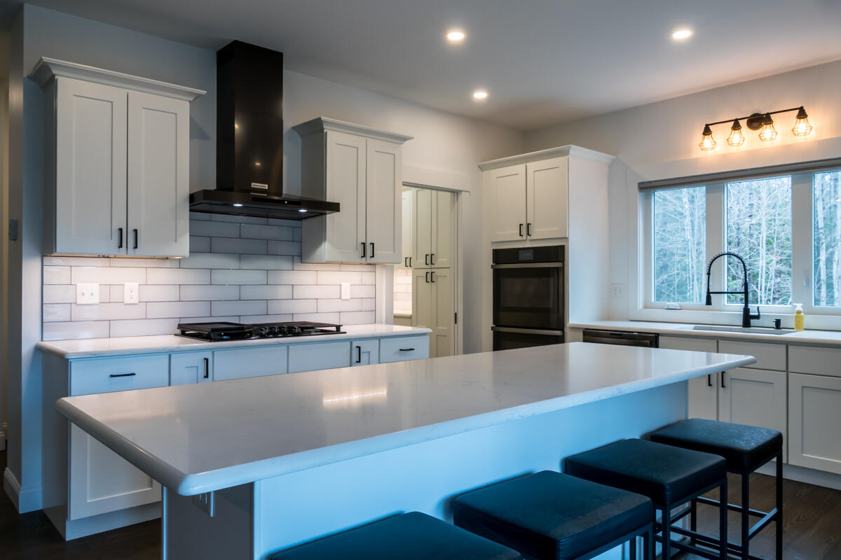 33 Eastfield Drive, Gray, ME, 04039