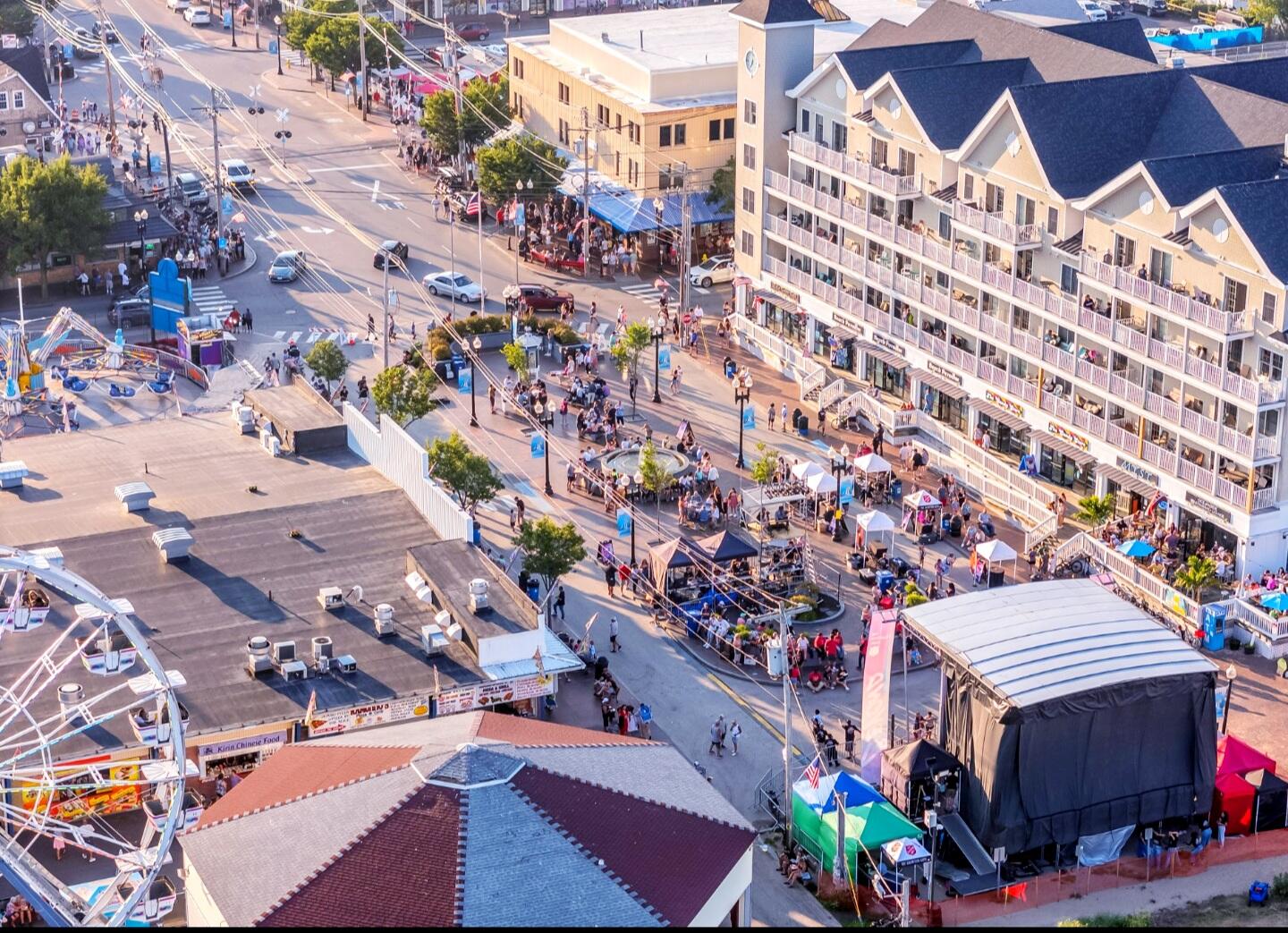 57 E Grand Avenue, Old Orchard Beach, ME, 04064