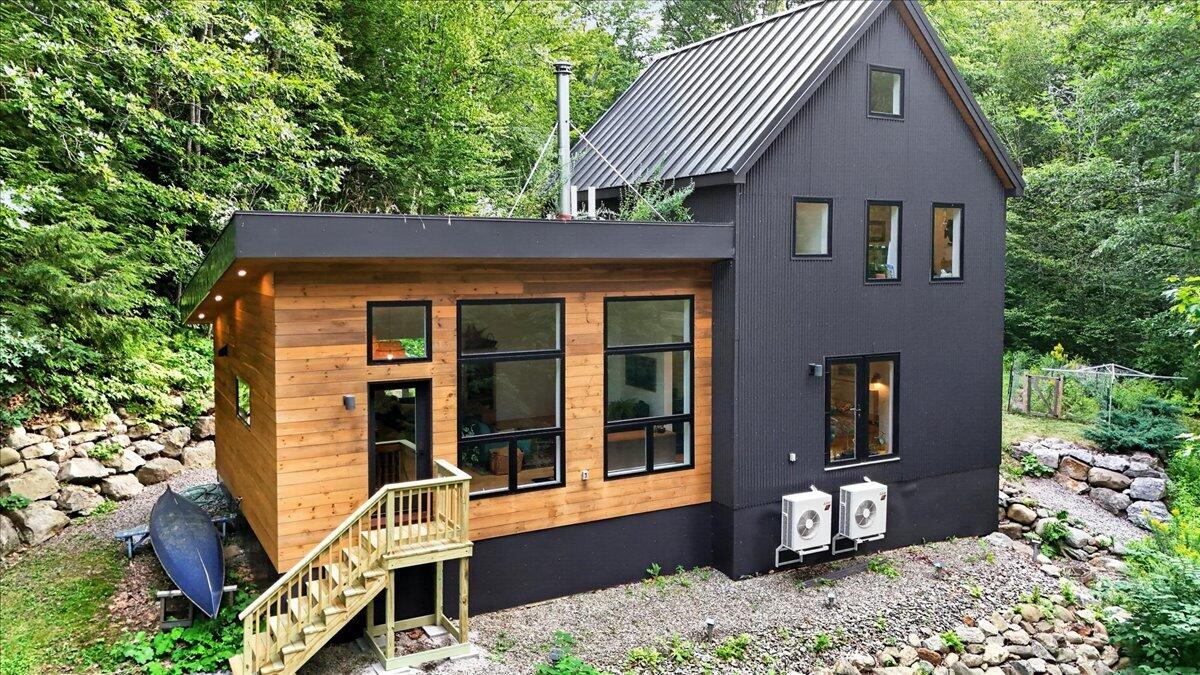 Photo of 138 Bayside Road Northport ME 04849