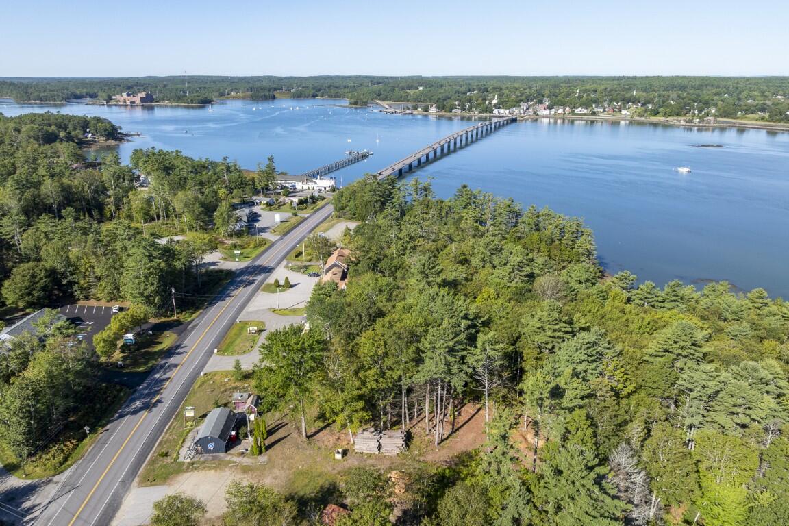 48 US Route 1, Edgecomb, ME, 04556