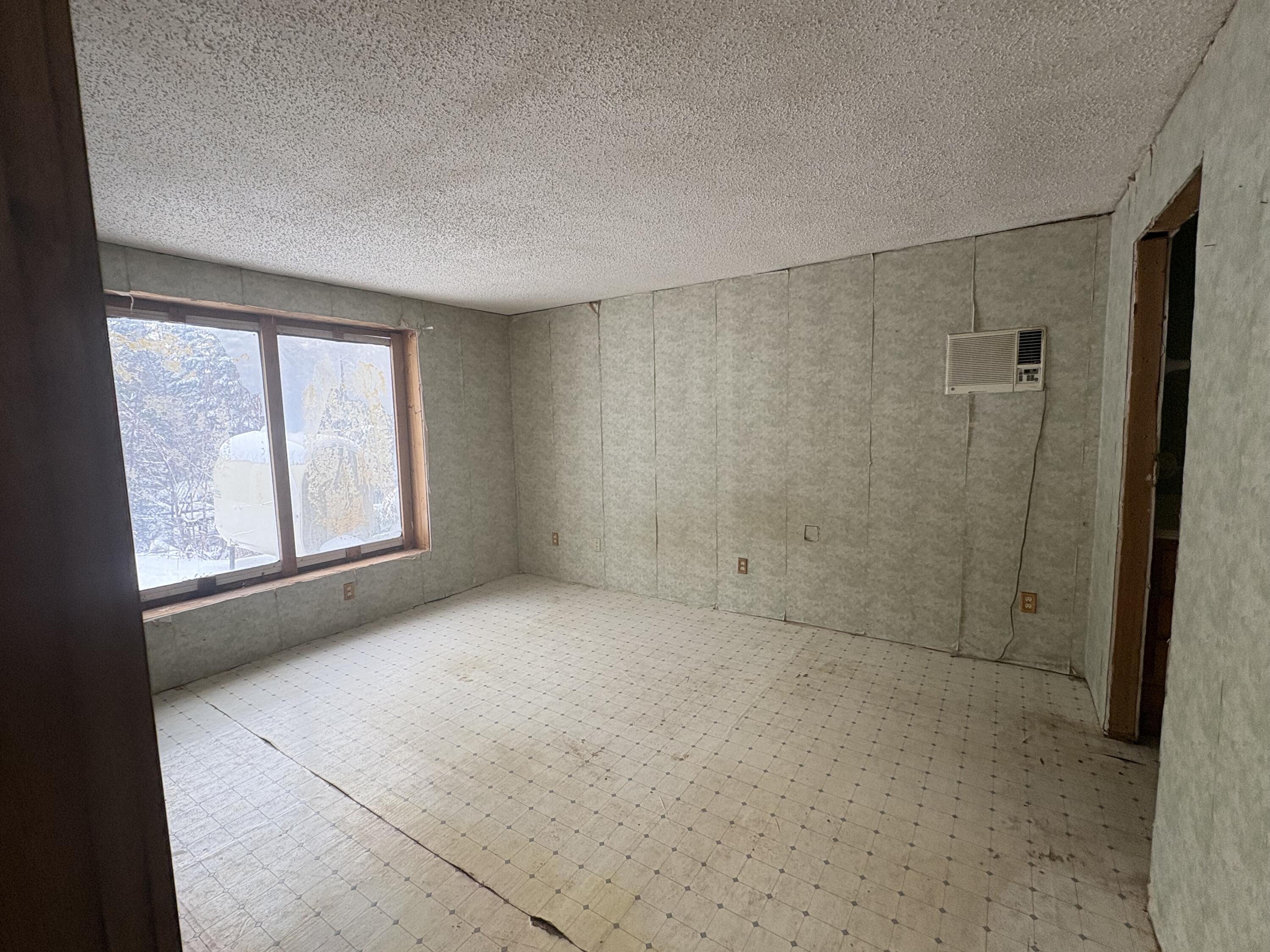 880 Spring Bridge Road, Greenbush, ME, 04418