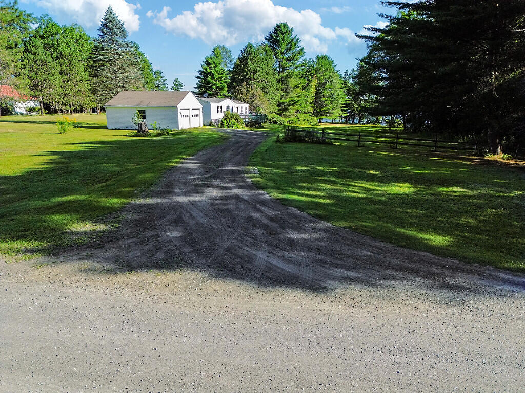 41 Milkweed Lane, Sidney, ME, 04330