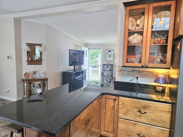 9.. deep drawers & quartz counter top