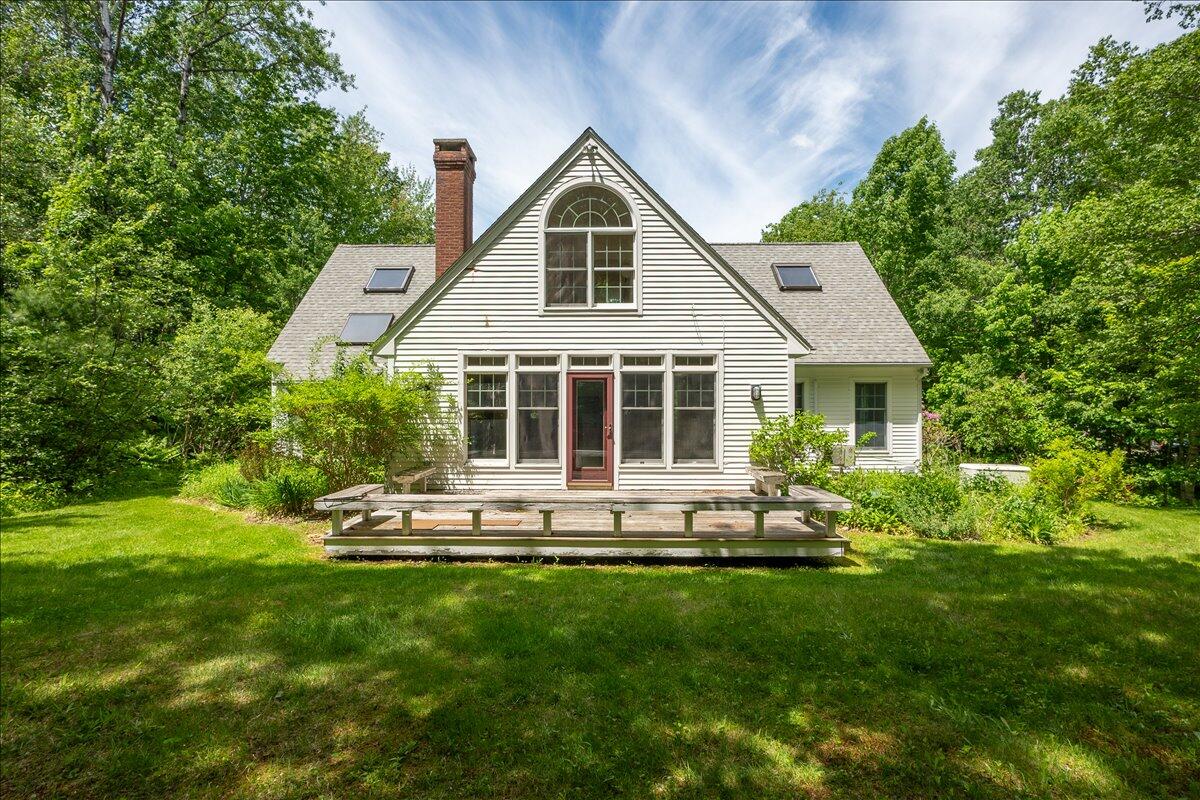 $750,000+