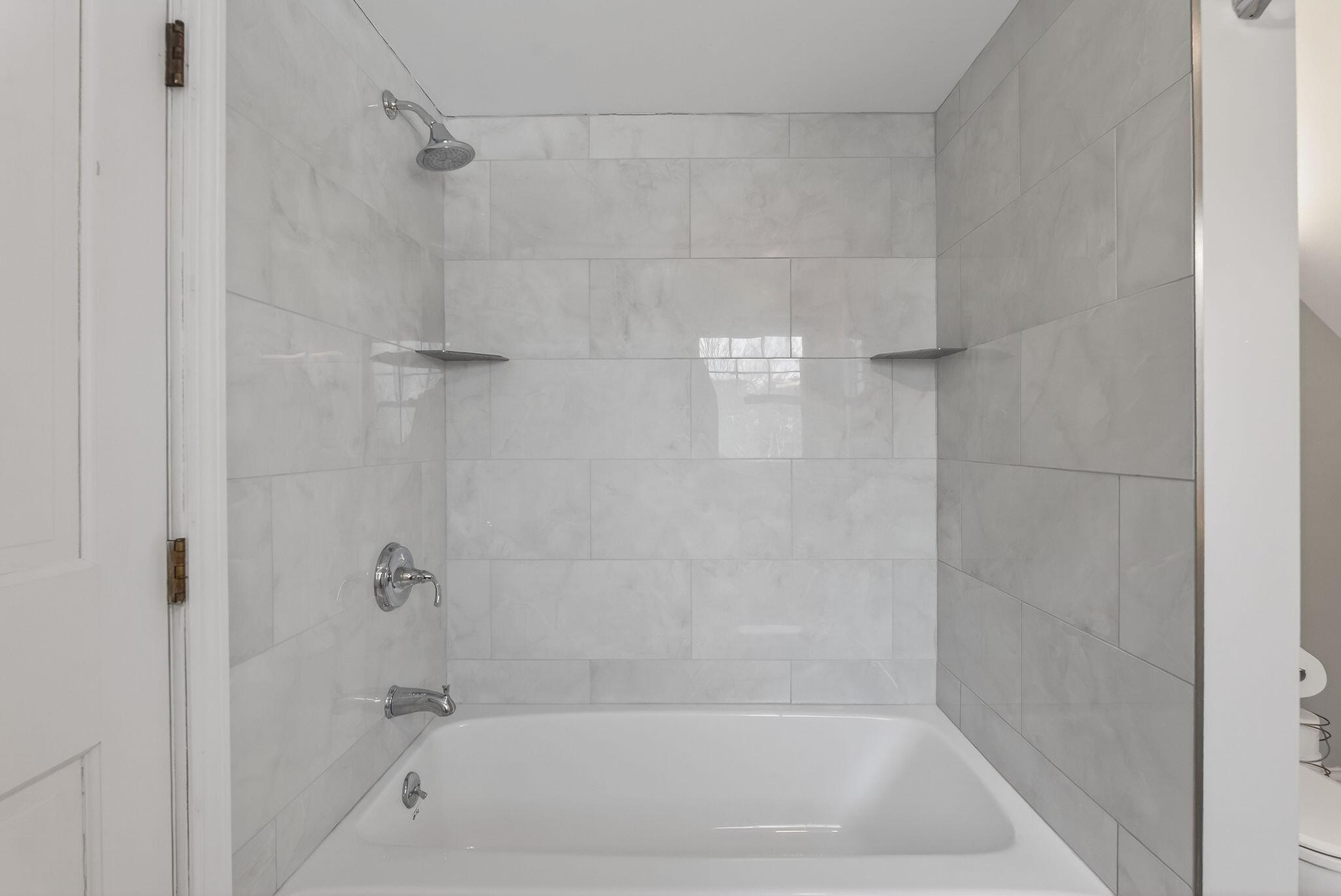 525 W Auburn Road, Auburn, ME, 04210