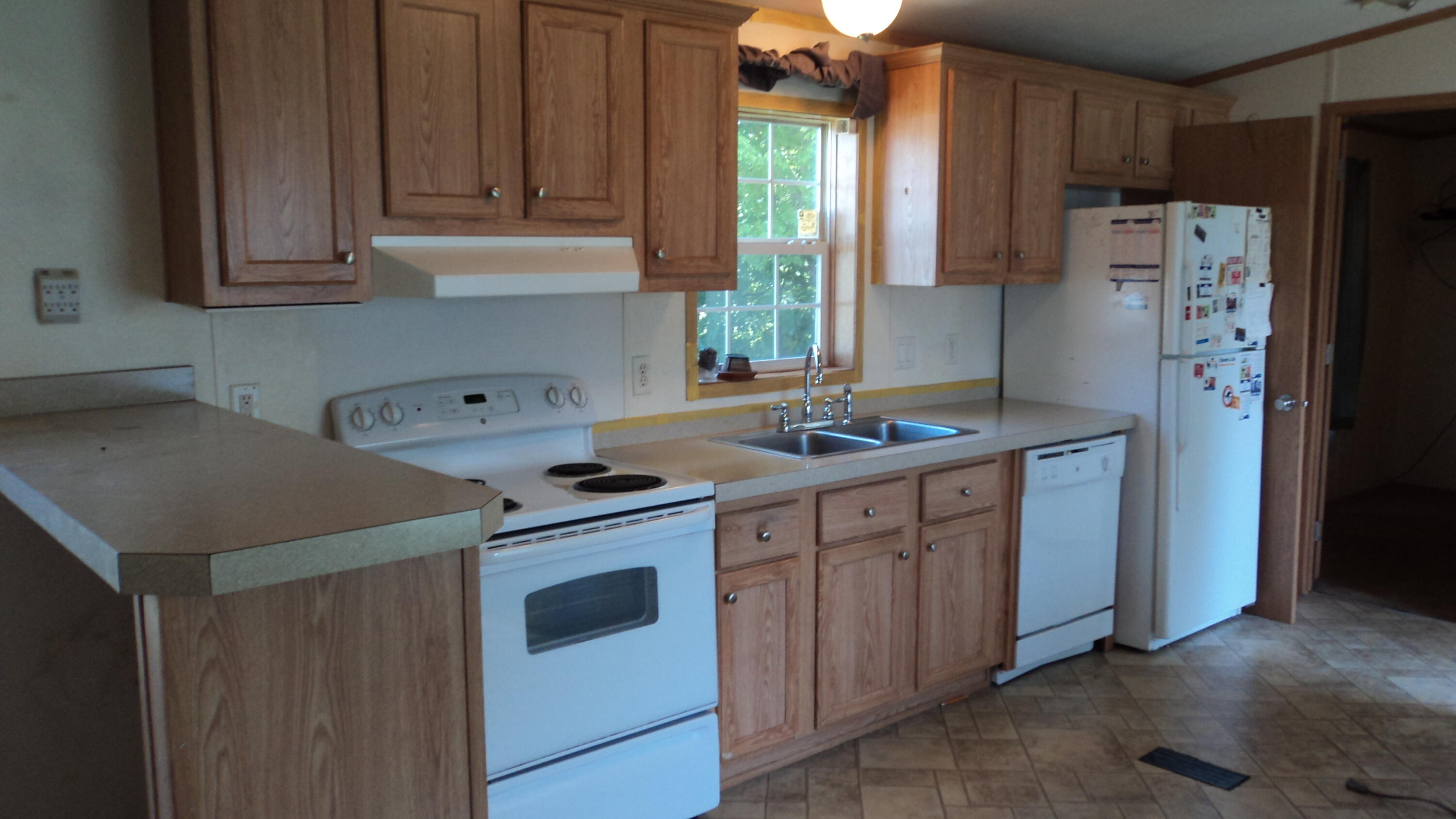 6 Moon Avenue, Holden, ME 04429 — photo 4