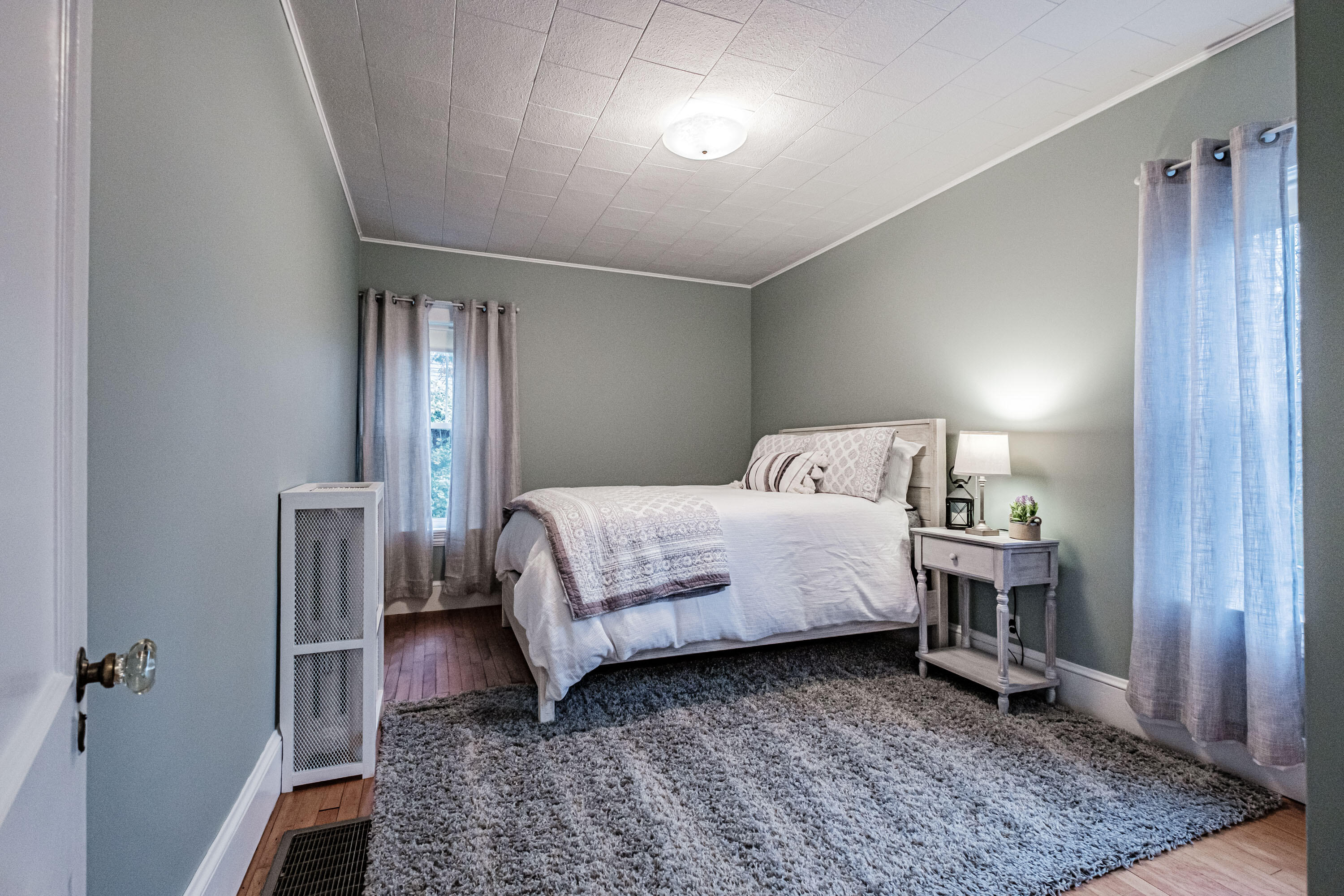 424 Pine Street, Rumford, ME, 04276-2121
